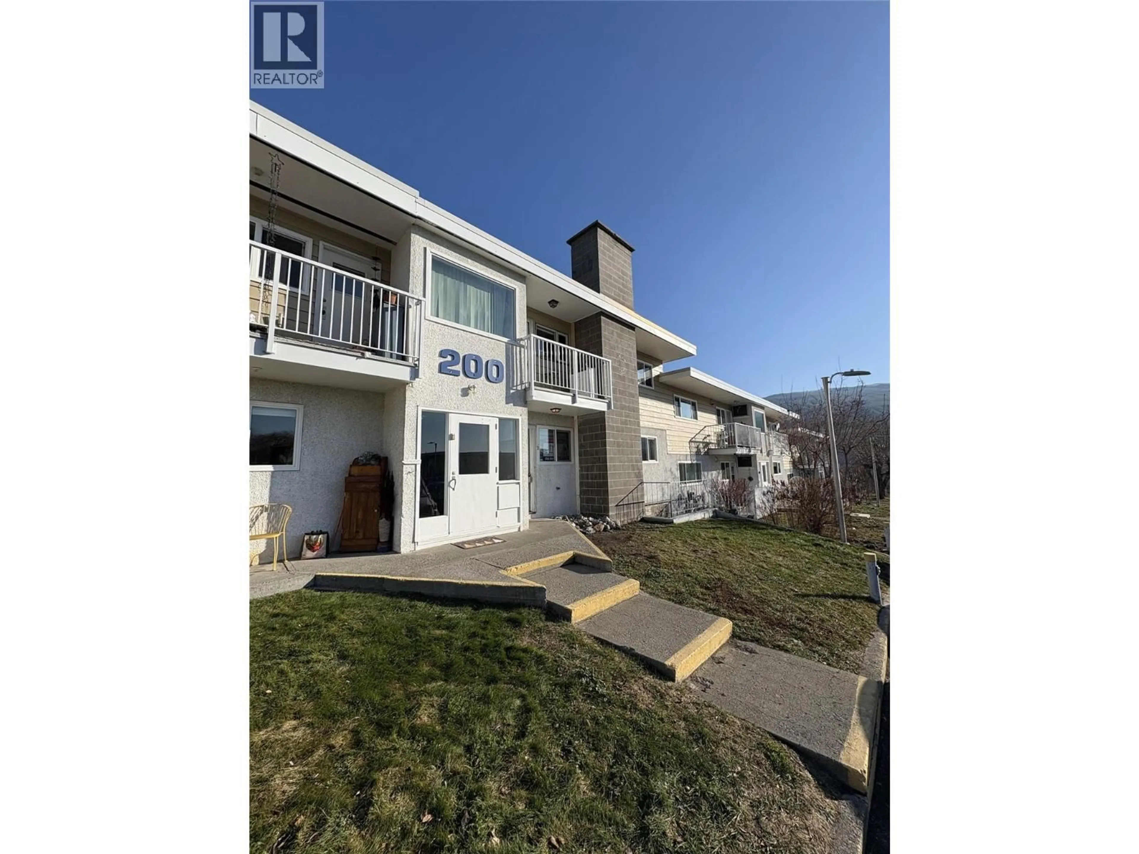 A pic from outside/outdoor area/front of a property/back of a property/a pic from drone, unknown for 209 - 825 HILL STREET, Ashcroft British Columbia V0K1A0