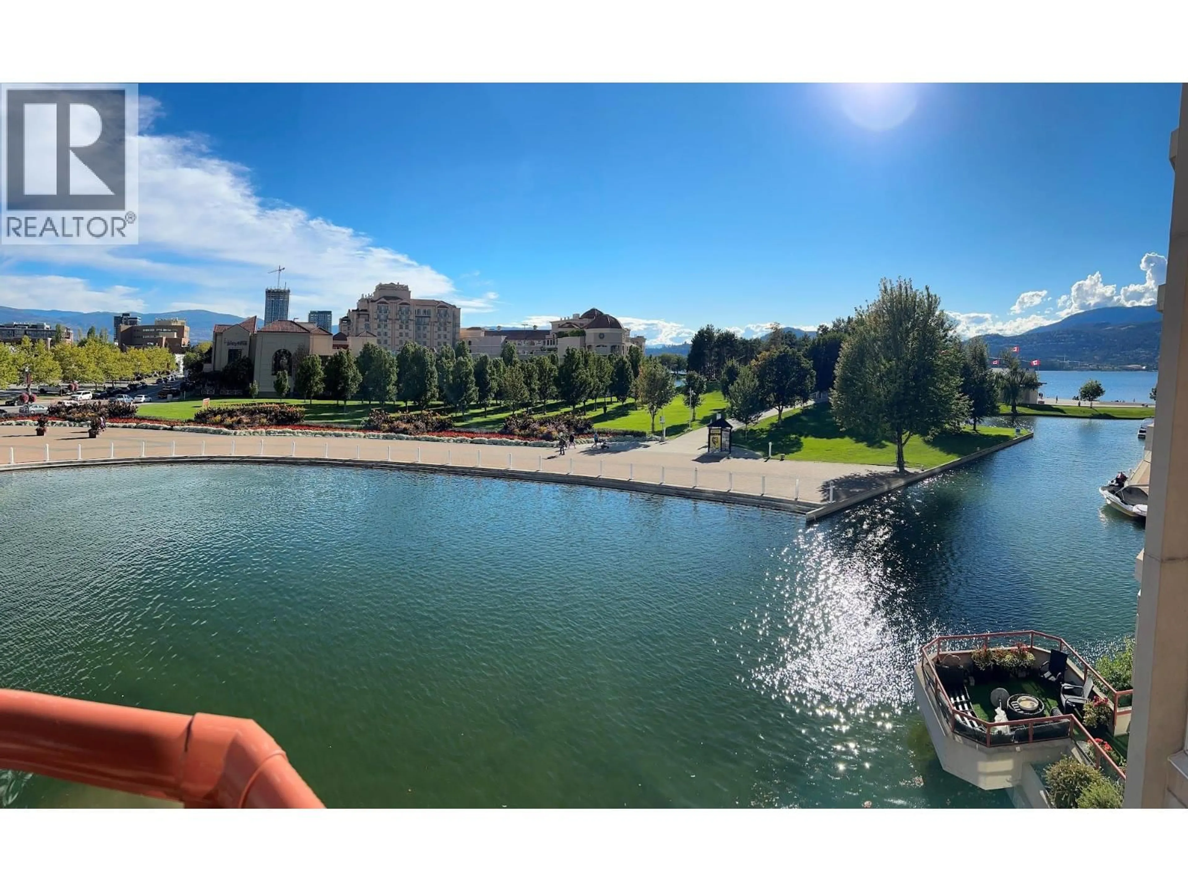 Blurry image for 302 - 1160 SUNSET DRIVE, Kelowna British Columbia V1Y9P7