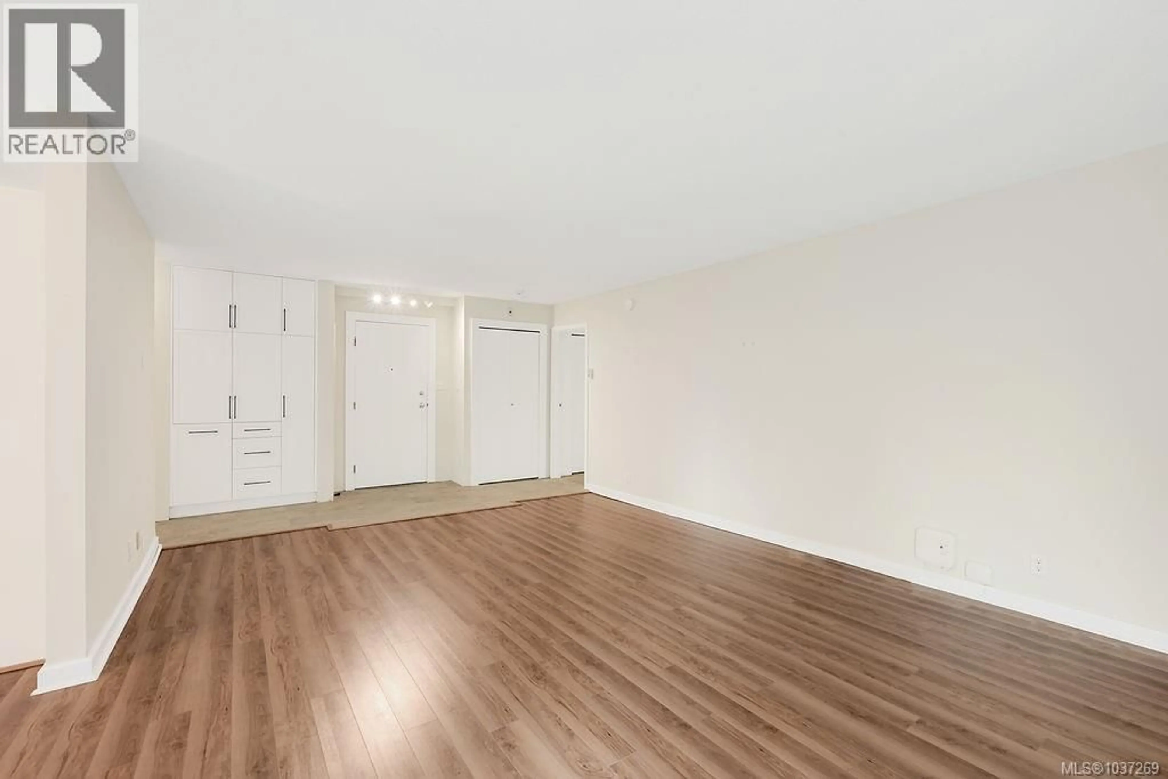 A pic of a room for 105 - 1725 CEDAR HILL CROSS ROAD, Saanich British Columbia V8P2P8
