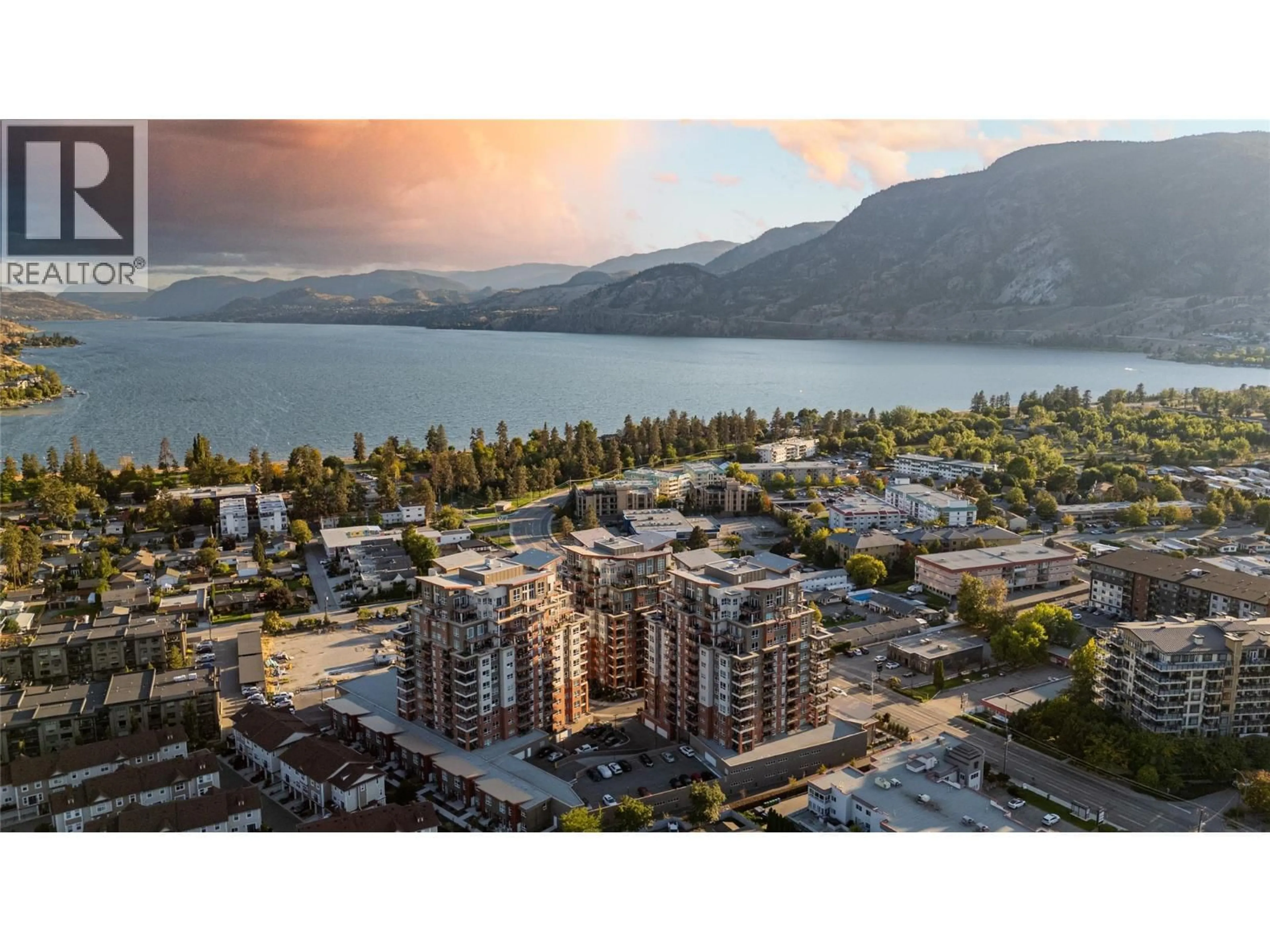 A pic from outside/outdoor area/front of a property/back of a property/a pic from drone, water/lake/river/ocean view for 1002 - 3388 SKAHA LAKE ROAD, Penticton British Columbia V2A6G4