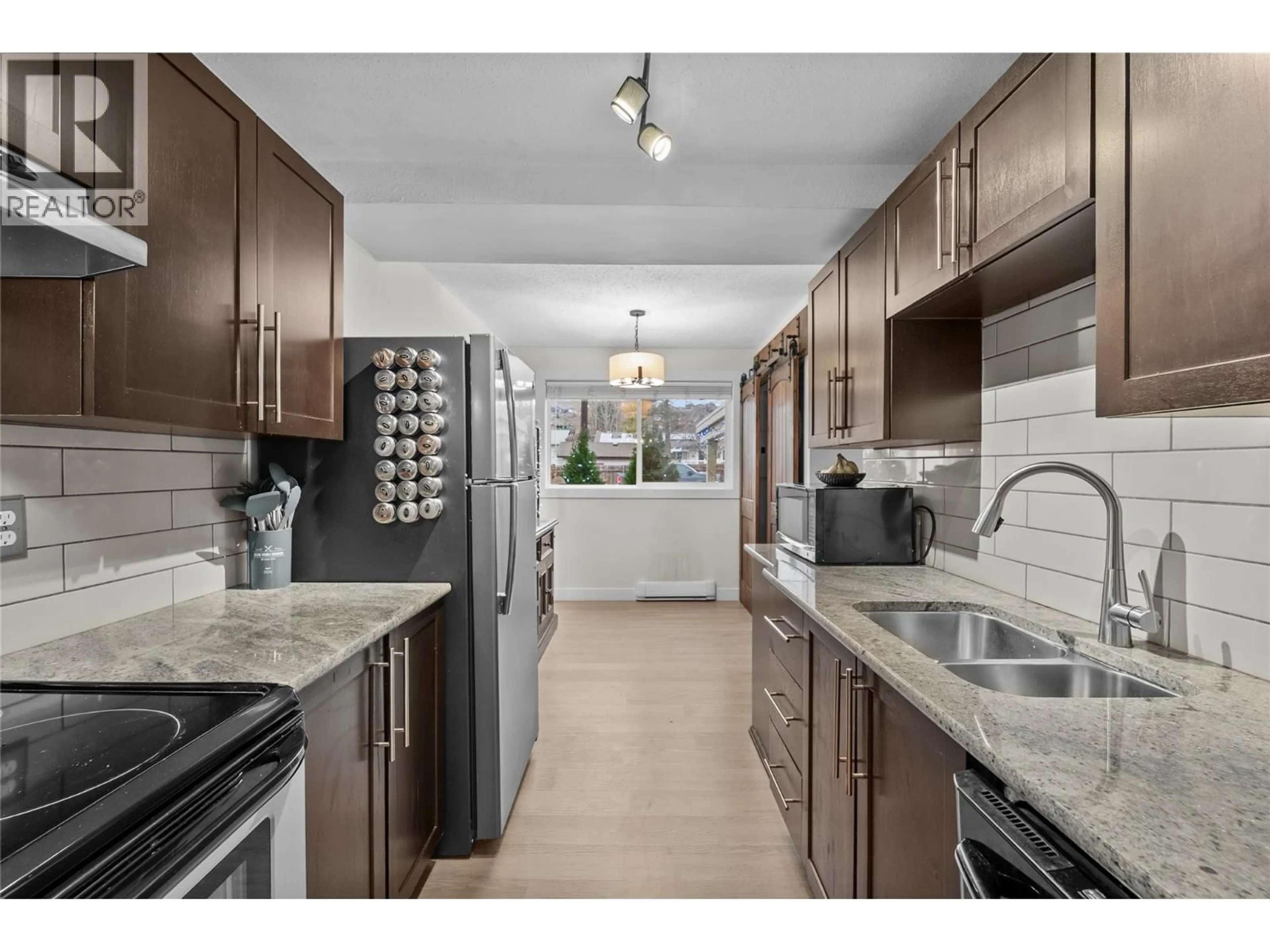 Unknown for 24 - 700 COLLINGWOOD DRIVE, Kamloops British Columbia V2B6B9