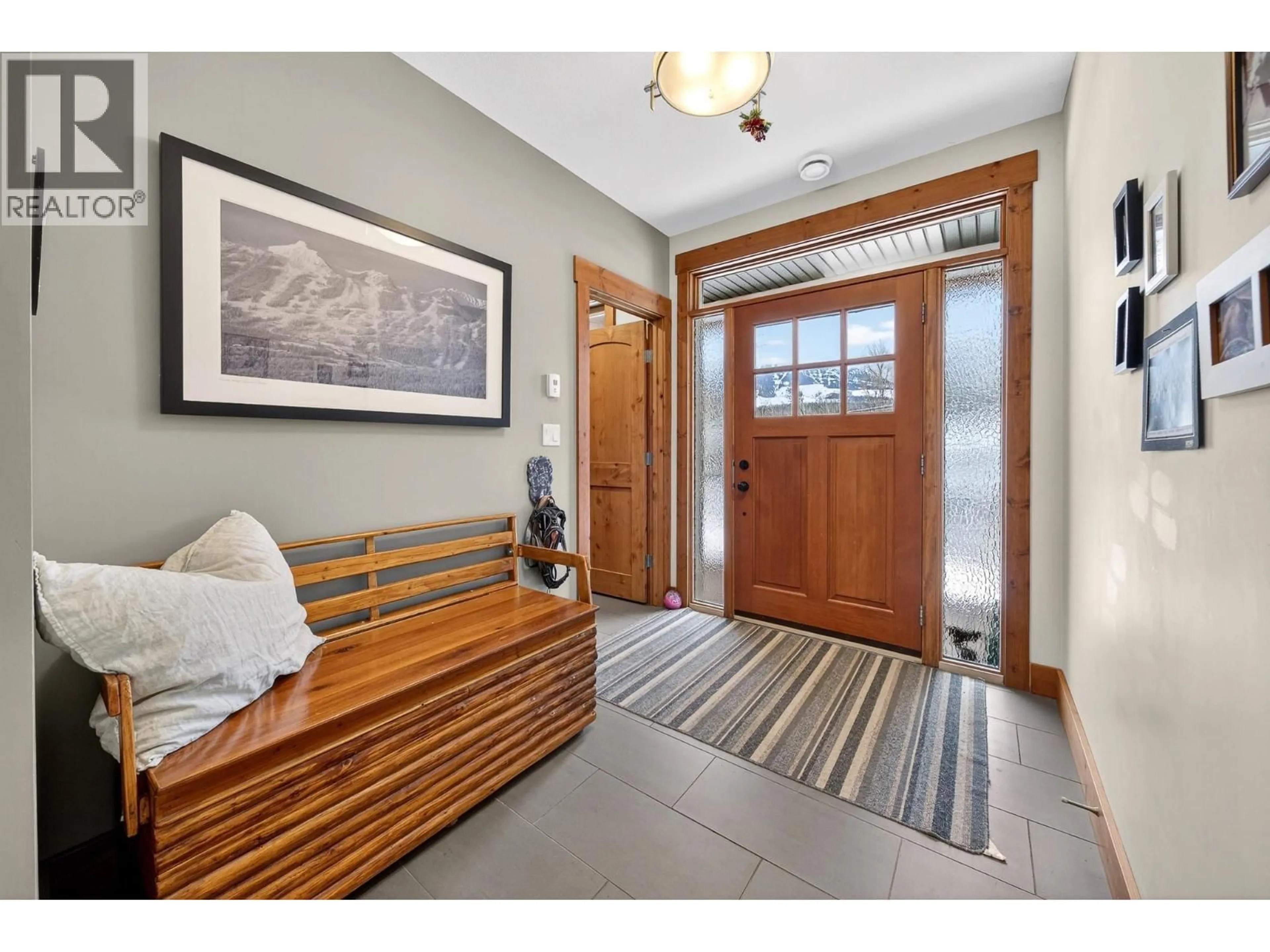 Indoor entryway for 32 ASPEN CRESCENT, Fernie British Columbia V0B1M5