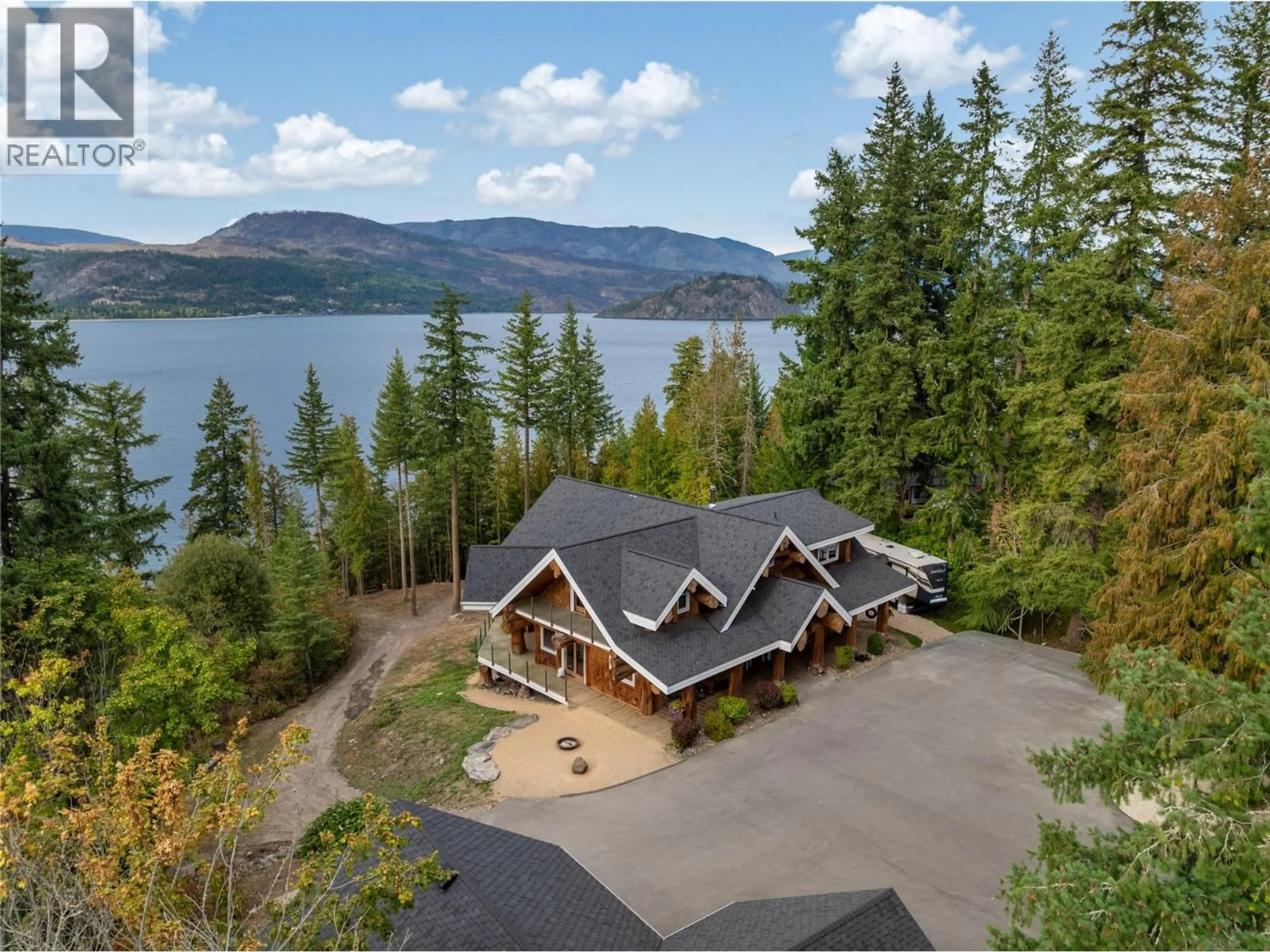 A pic from outside/outdoor area/front of a property/back of a property/a pic from drone, water/lake/river/ocean view for 1897 BLIND BAY ROAD, Sorrento British Columbia V0E2W0
