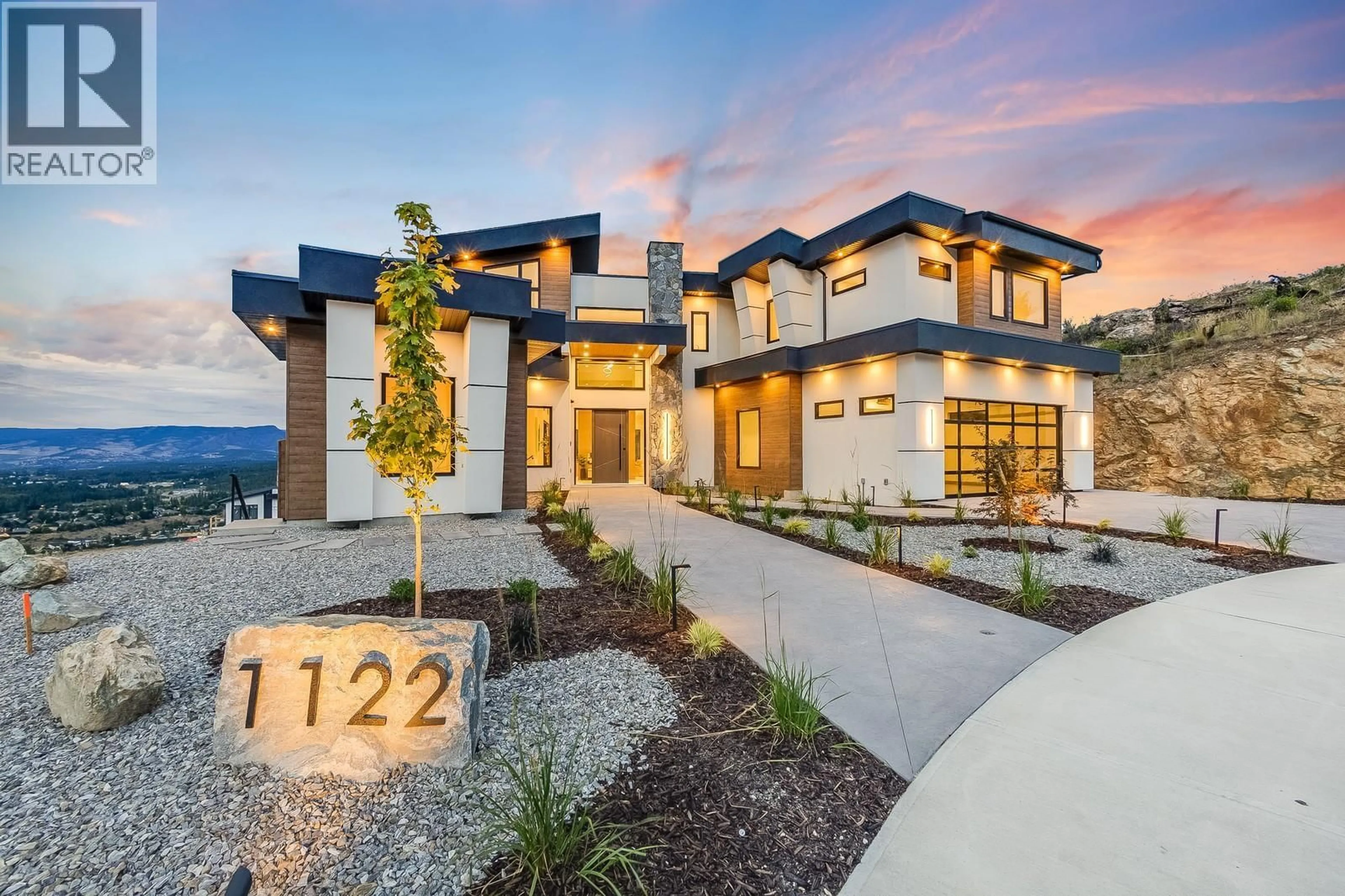 Home with brick exterior material, mountain view for 1122 PEARCY COURT, Kelowna British Columbia V1W5H6