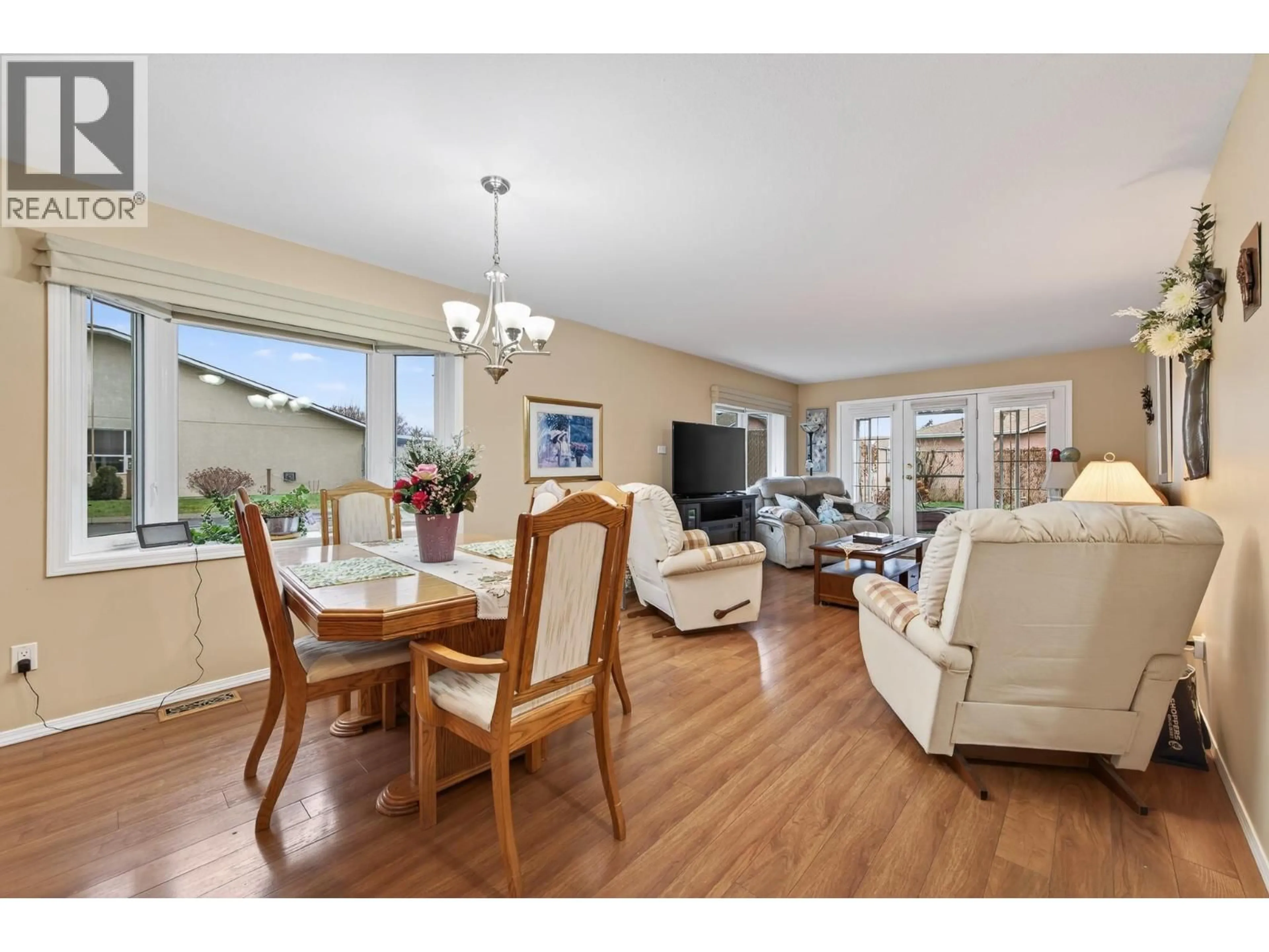 Unknown for 1297 14TH STREET, Kamloops British Columbia V2B8K8