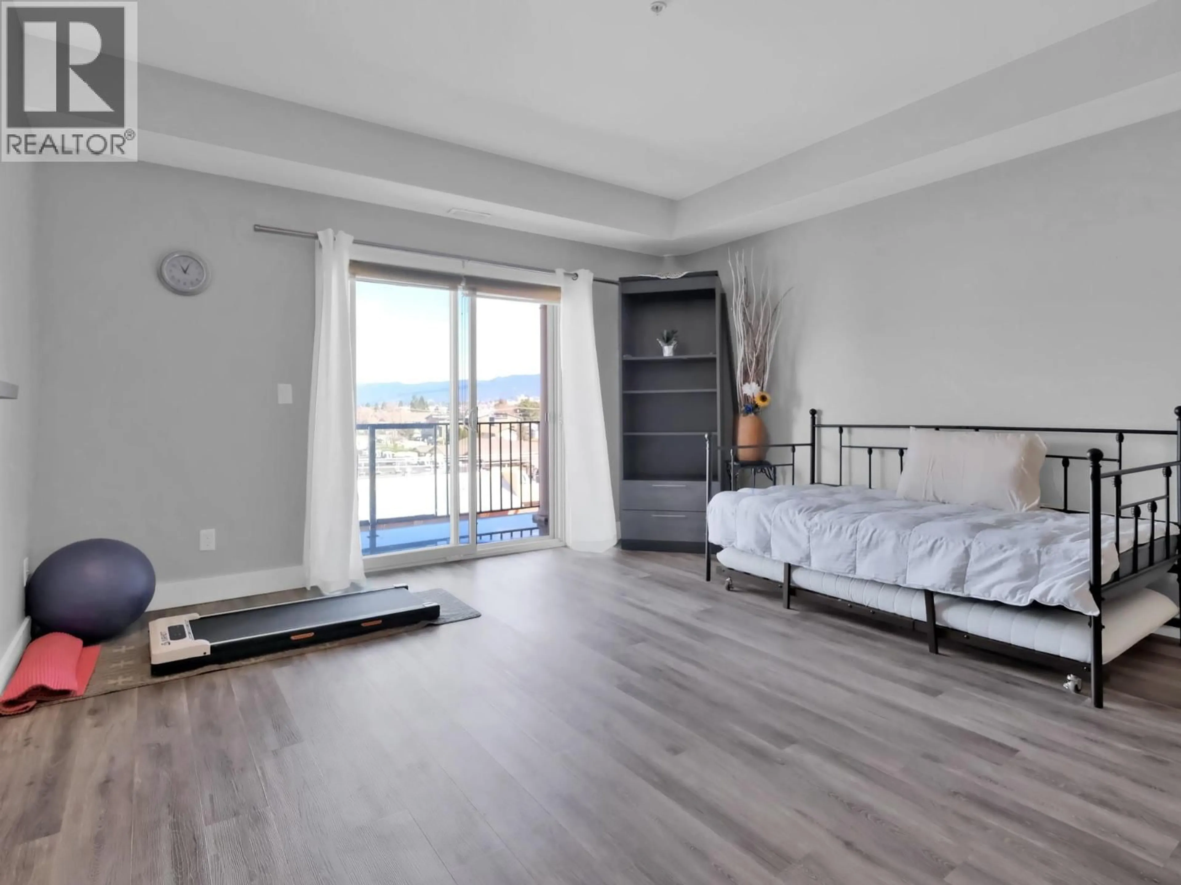 A pic of a room for 311 - 250 WATERFORD AVENUE, Penticton British Columbia V2A3T8