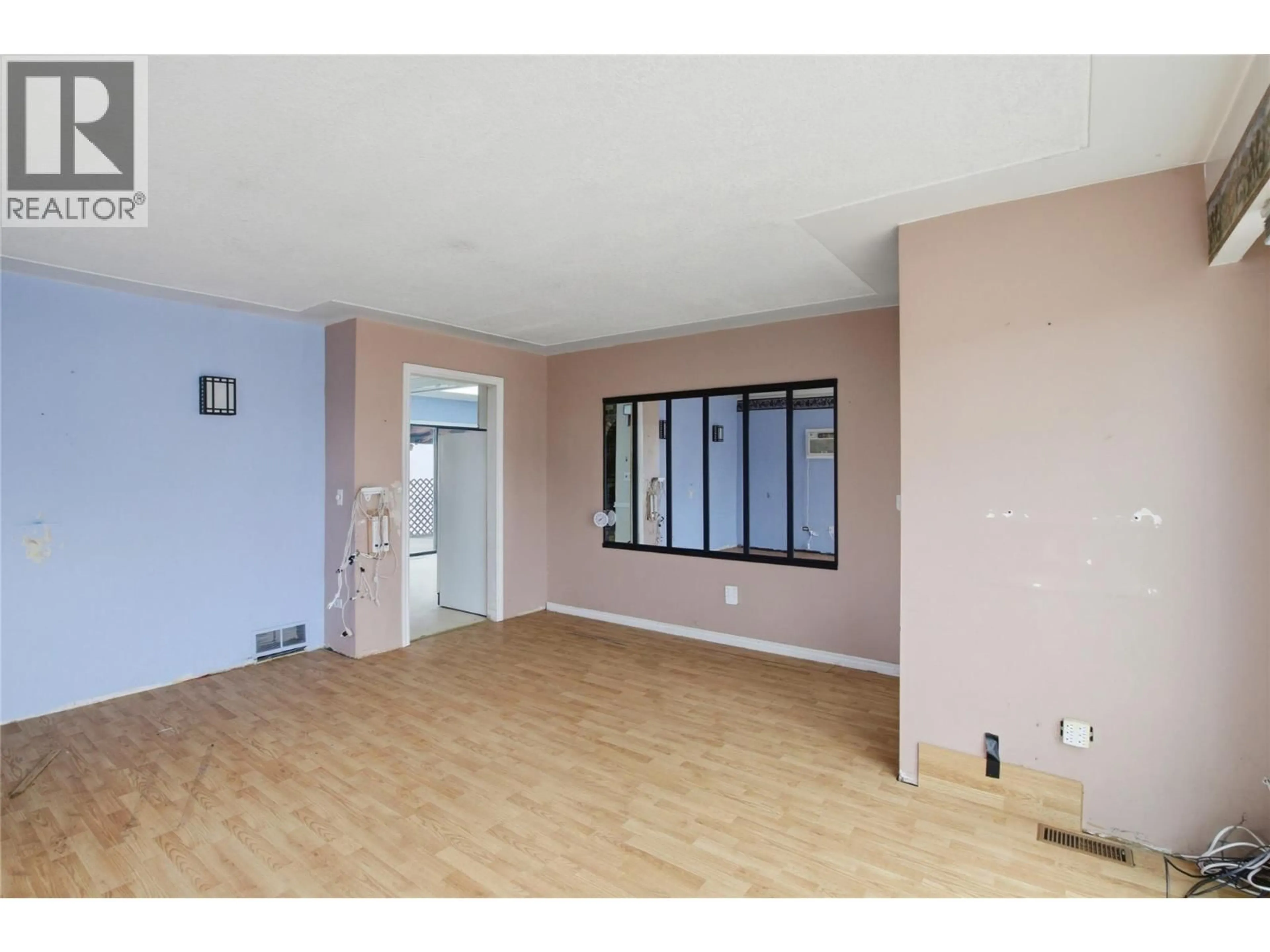 A pic of a room for 384 MULBERRY AVENUE, Kamloops British Columbia V2B2R1