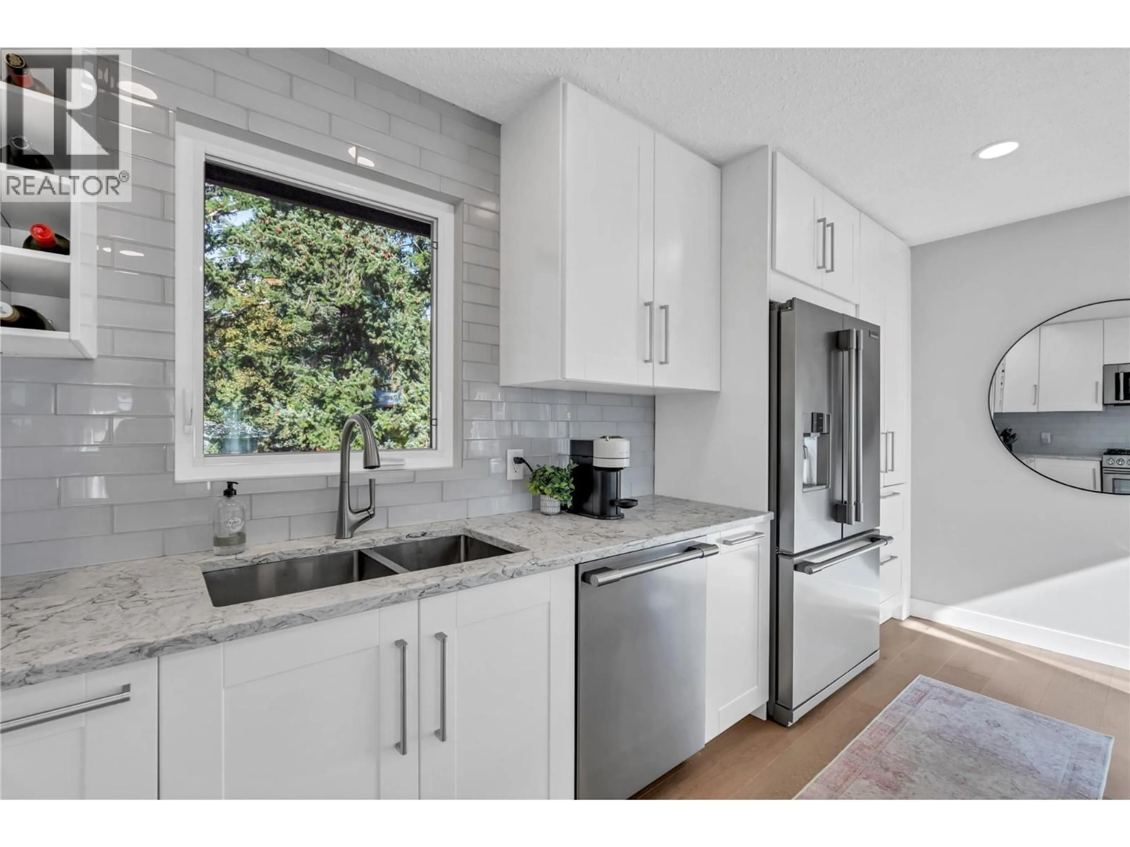 Open concept kitchen, unknown for 3904 DRYDEN ROAD, Peachland British Columbia V0H1X2