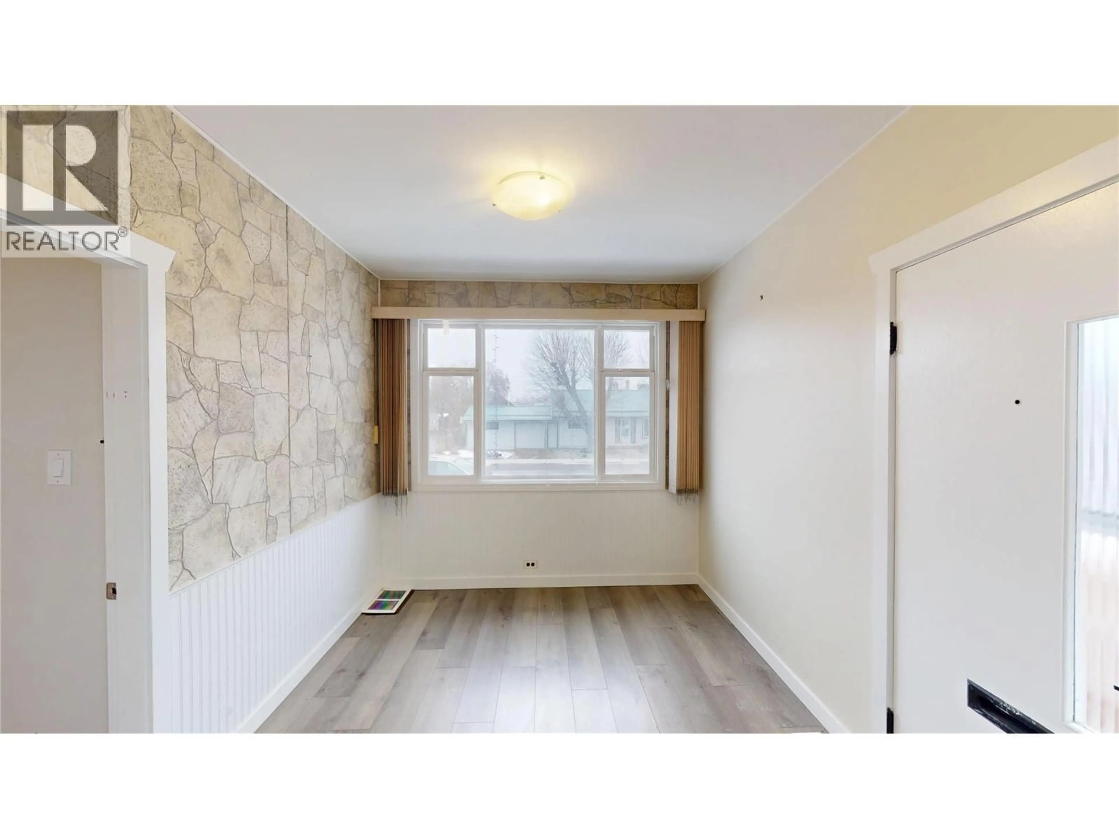 A pic of a room for 201R 9TH  S AVENUE, Cranbrook British Columbia V1C2M4