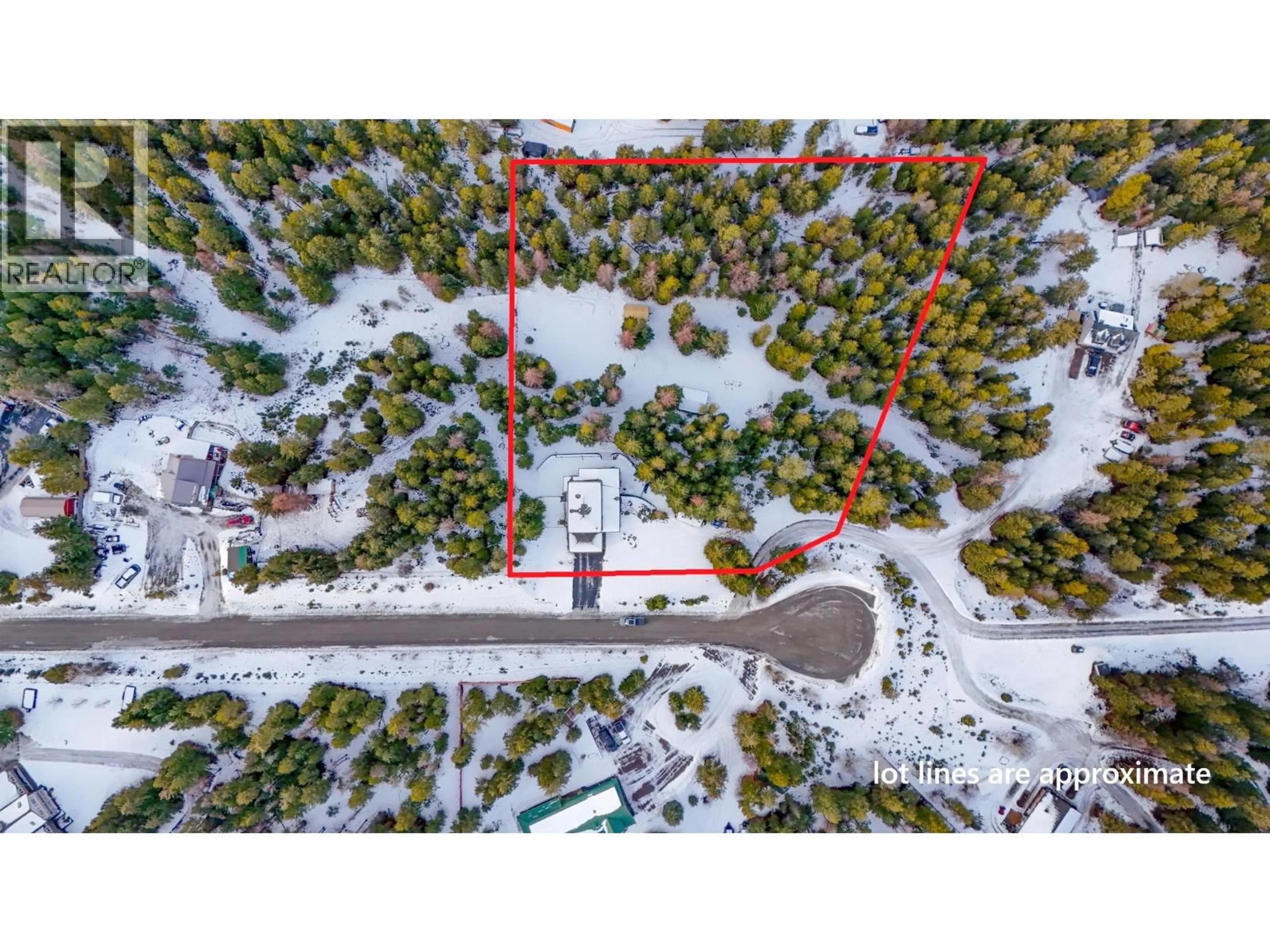 A pic from outside/outdoor area/front of a property/back of a property/a pic from drone, unknown for 2009 HARRIS ROAD, Cranbrook British Columbia V1C6V3