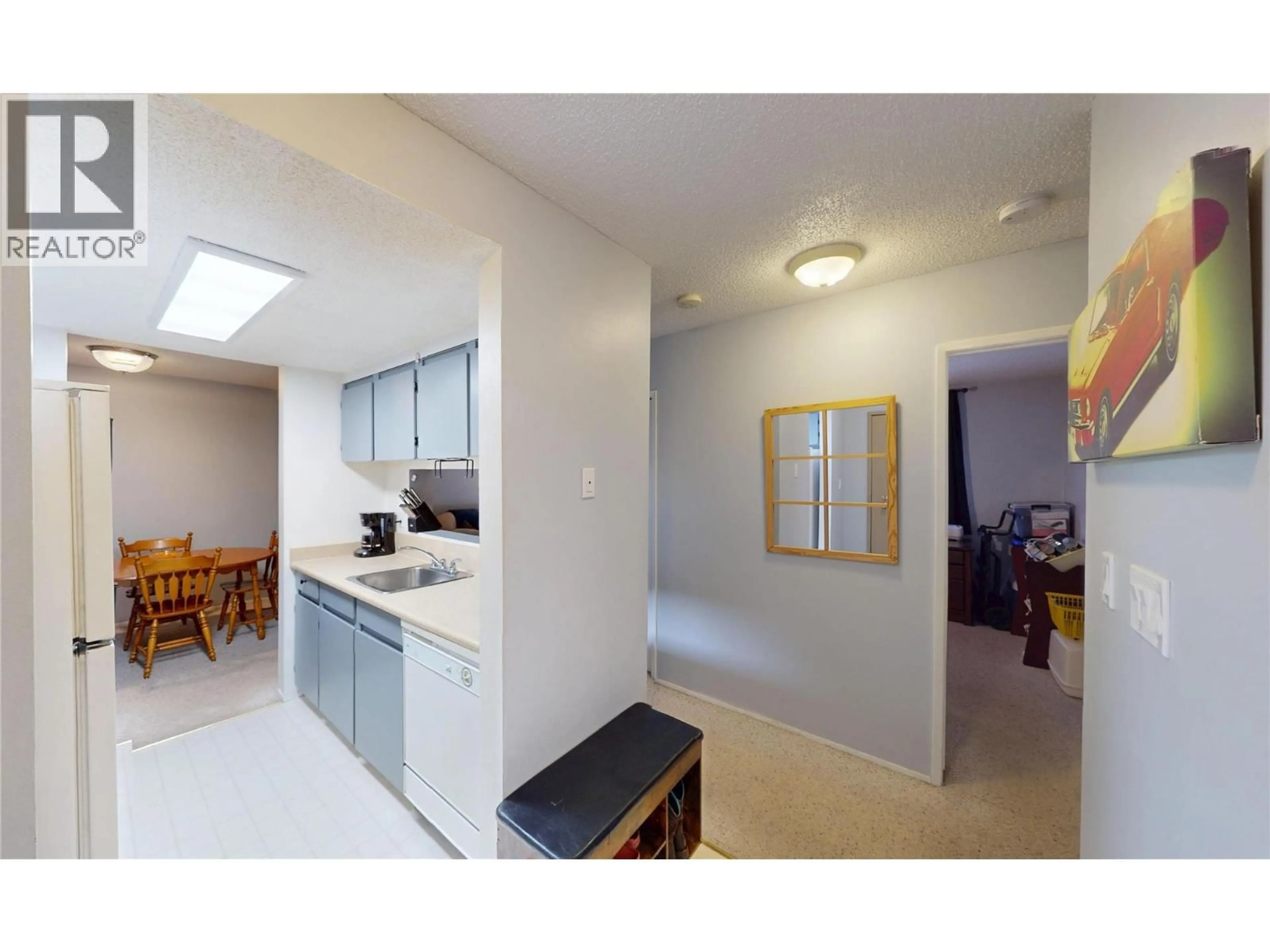 Standard kitchen, unknown for 105A 1802 ALPINE DRIVE, Elkford British Columbia V0B1H0