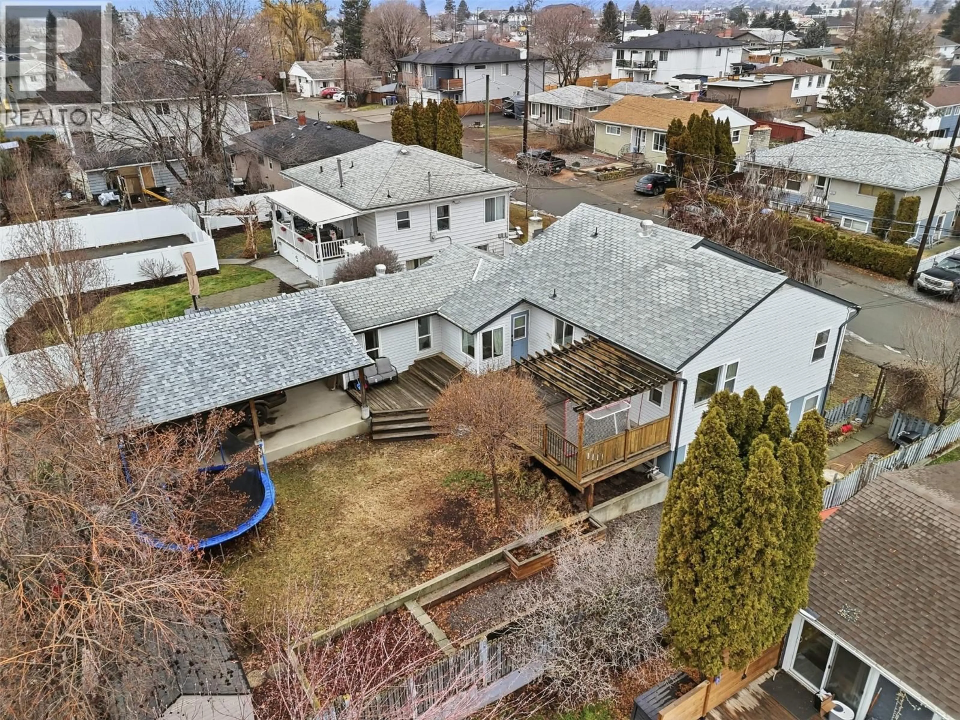 A pic from outside/outdoor area/front of a property/back of a property/a pic from drone, unknown for 244 BIRCH AVENUE, Kamloops British Columbia V2B1J7