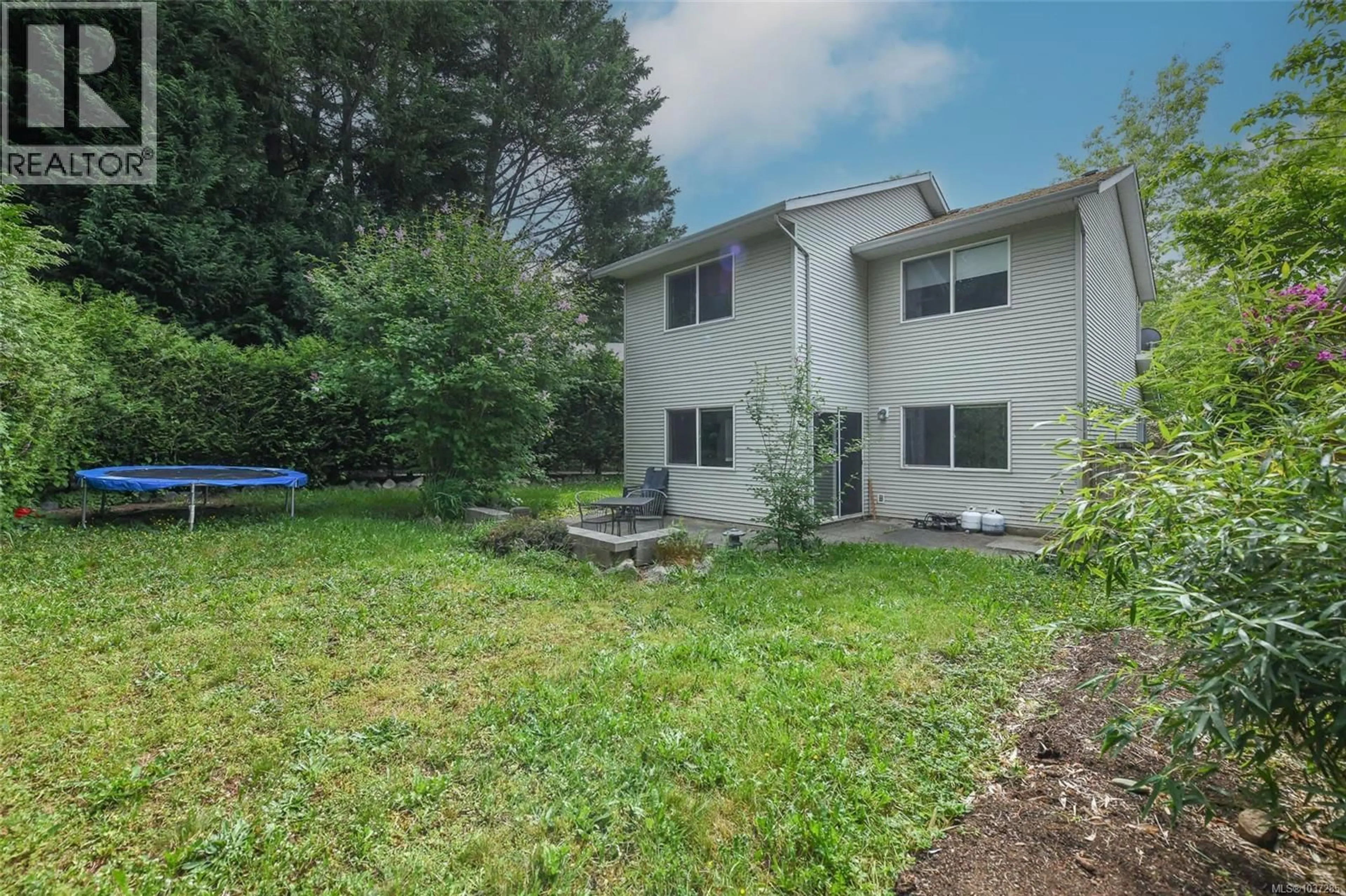 Patio, unknown for 2238 TAMARACK DRIVE, Courtenay British Columbia V9N9C1