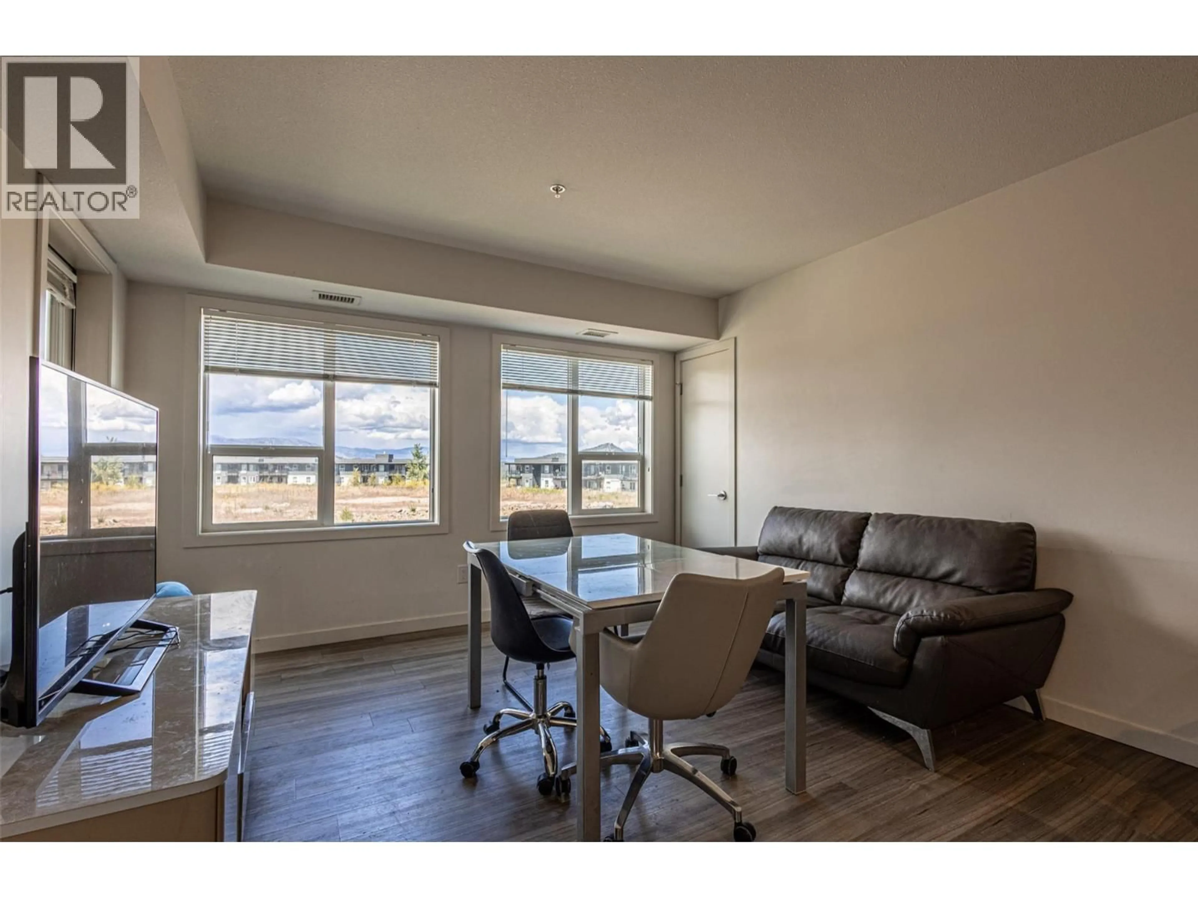 A pic of a room for 207 - 775 ACADEMY WAY, Kelowna British Columbia V7V0A5