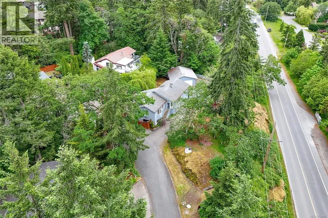 2 - 6755 WALLACE DRIVE, Central Saanich 2