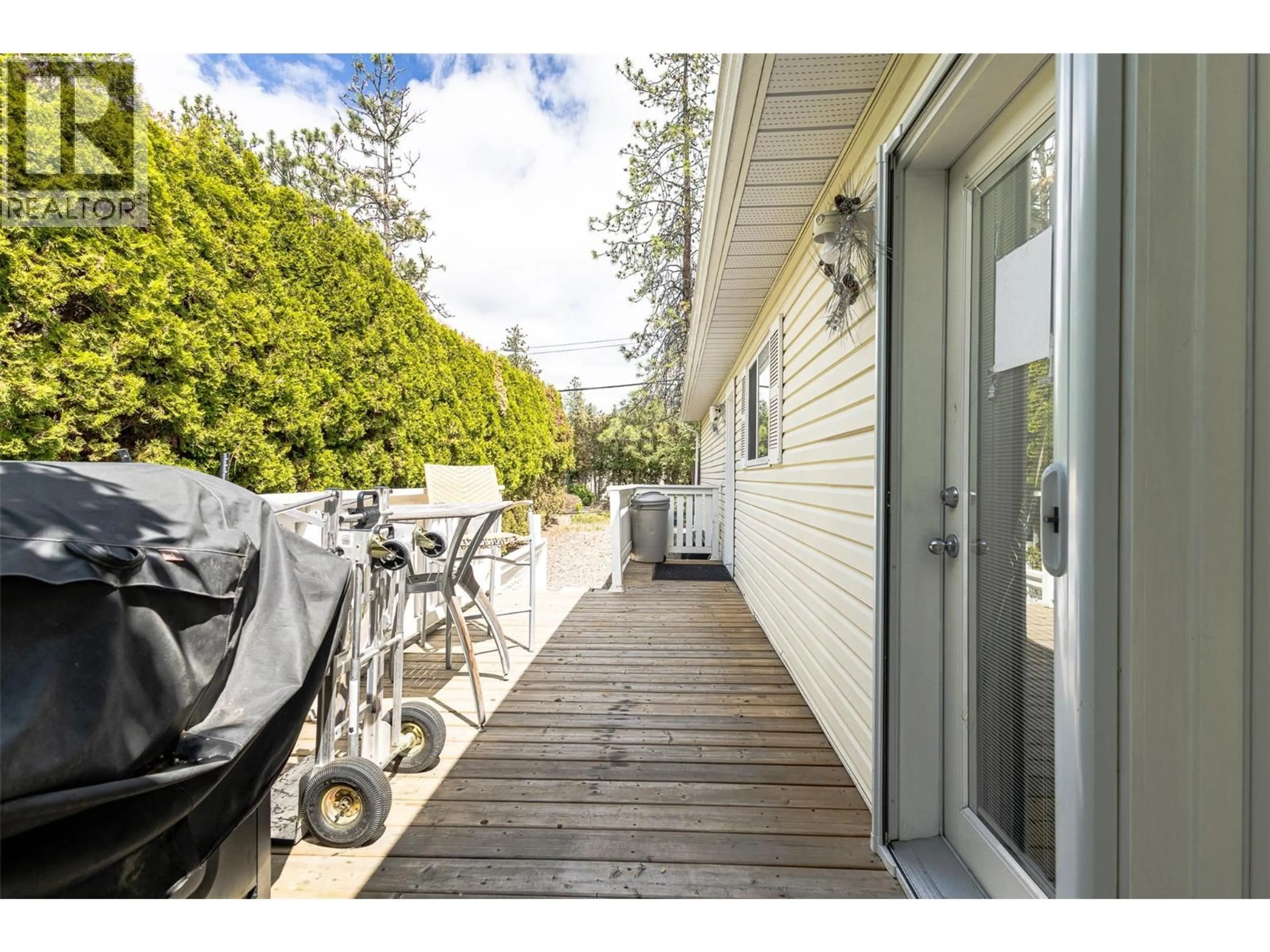 Patio, street for 30 - 3585 ELK ROAD, West Kelowna British Columbia V4T1R5