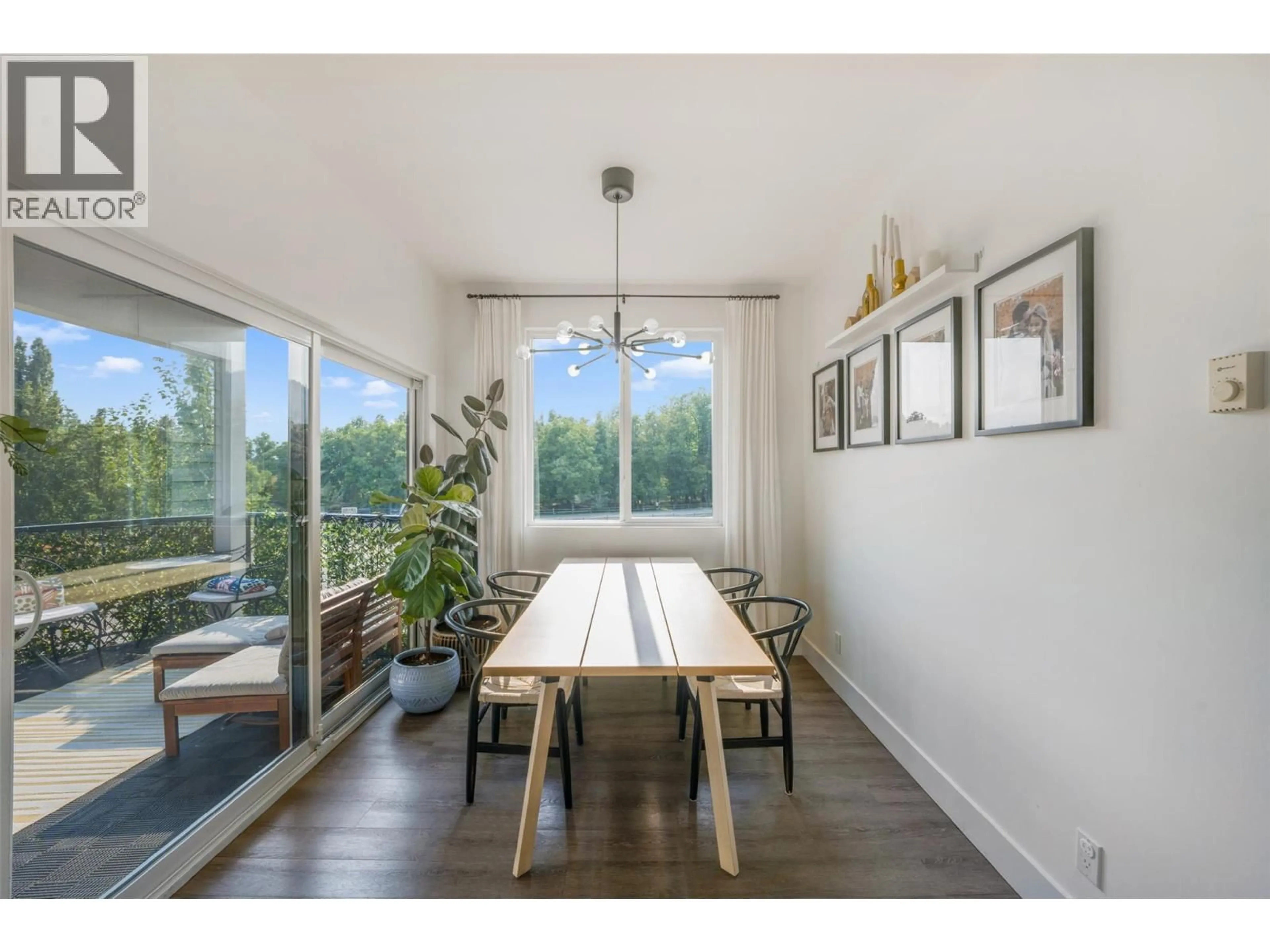 Dining room, wood/laminate floor for 1208 - 4215 GELLATLY ROAD SOUTH, West Kelowna British Columbia V4T2K3