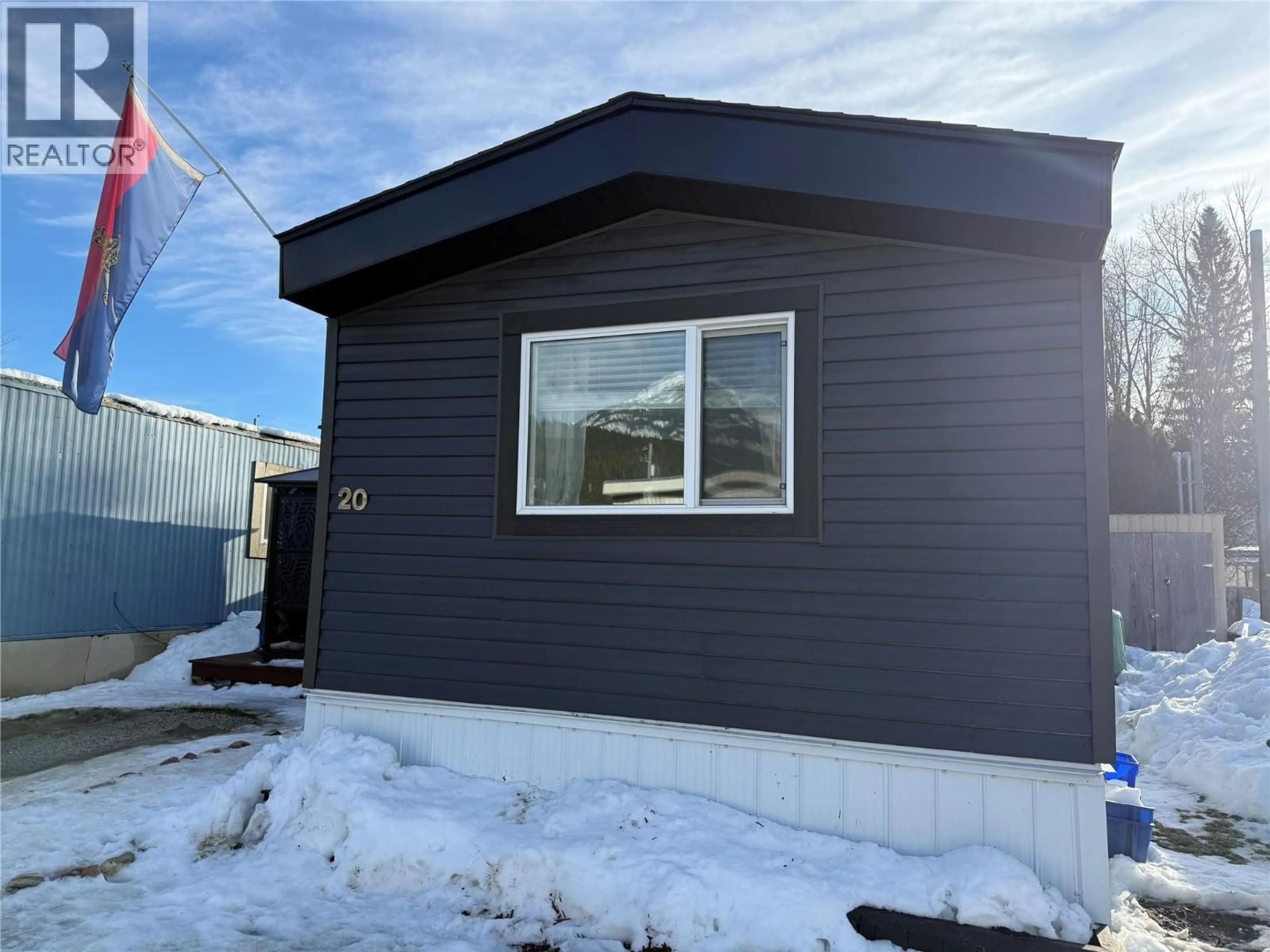 Home with vinyl exterior material, building for 20 - 1409 11TH AVENUE, Golden British Columbia V0A1H2