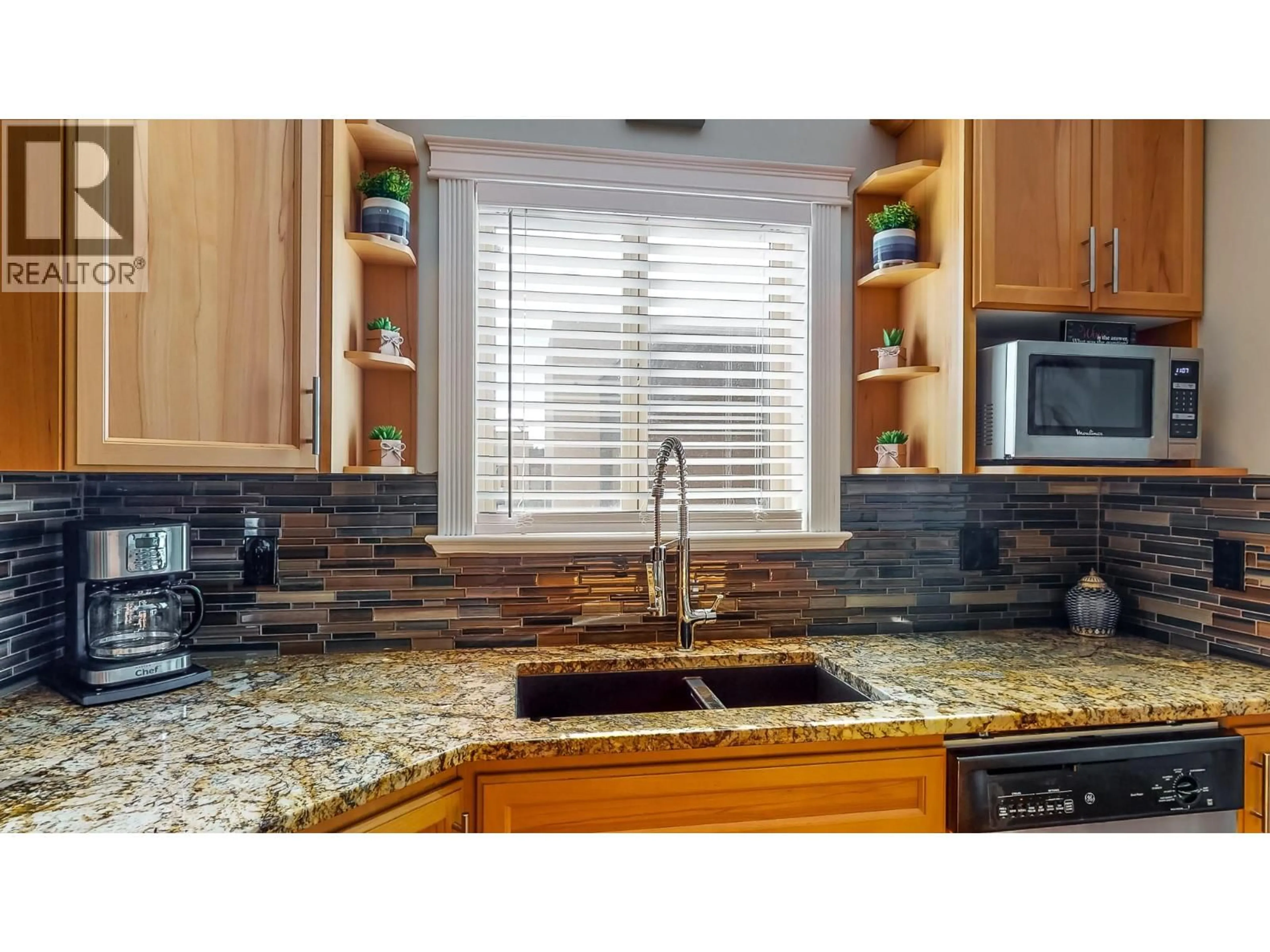 Contemporary kitchen, ceramic/tile floor for 202 - 144 POWER STREET, Penticton British Columbia V2A5W9