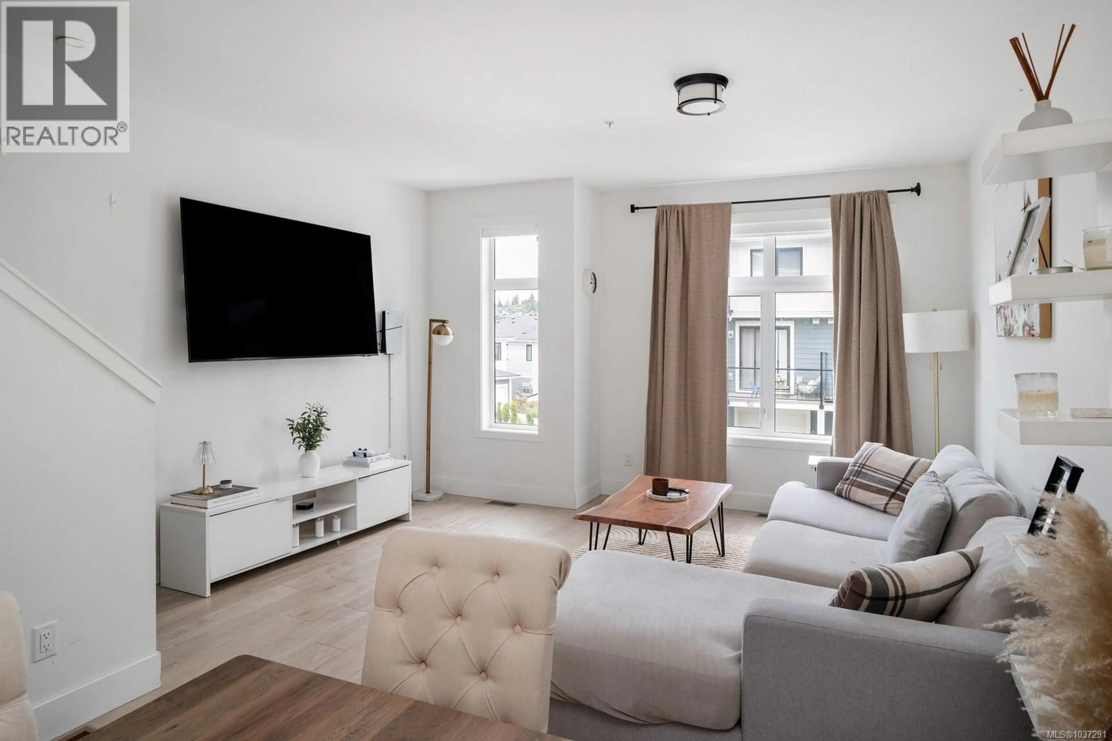Living room with furniture, unknown for 51 - 255 CASPIAN DRIVE, Colwood British Columbia V9C0R9