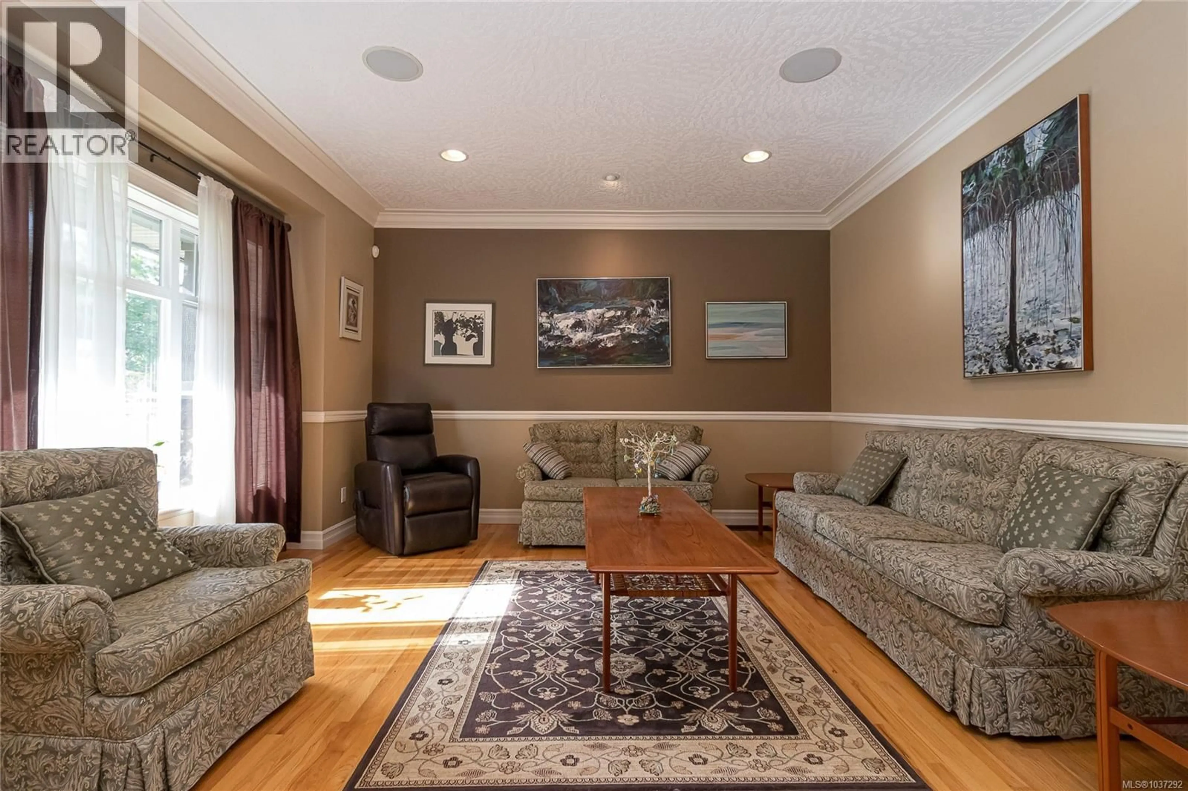 Living room with furniture, unknown for 2031 TROON COURT, Langford British Columbia V9B6R6