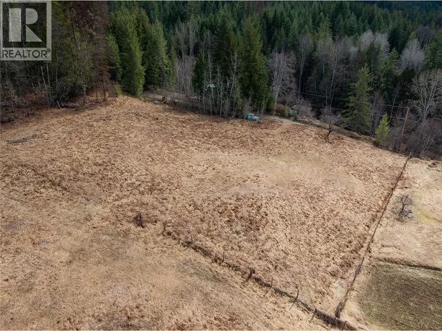 6943 KANIGAN ROAD, Appledale 3