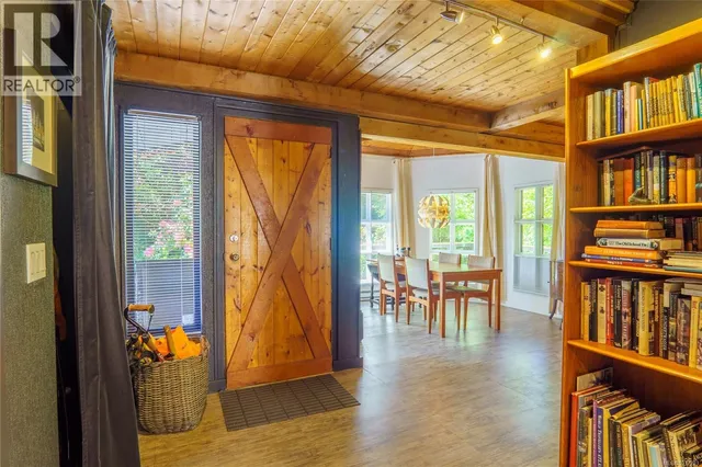 1334 CHESTERMAN BEACH ROAD, Tofino 3