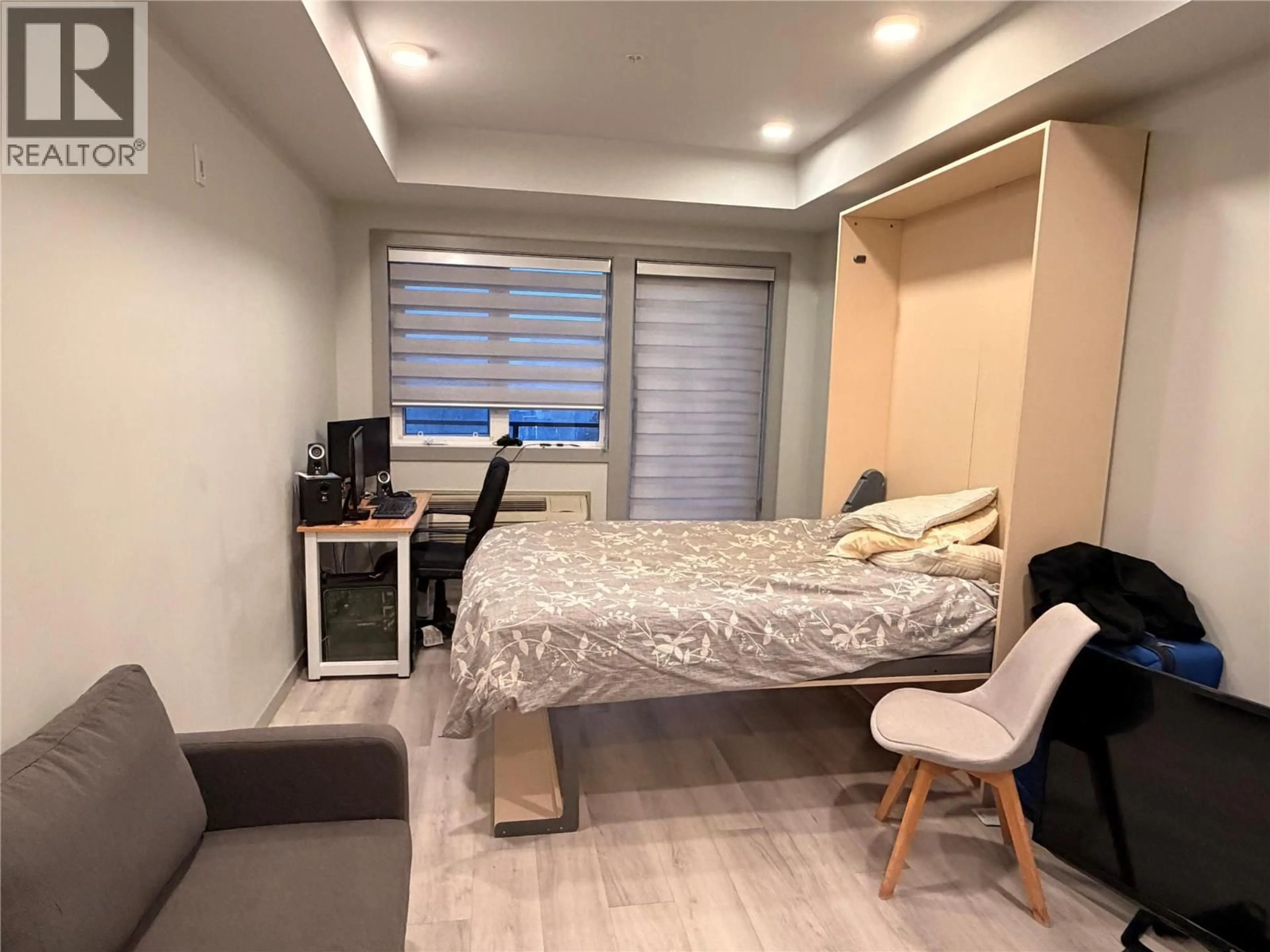 A pic of a room for PH14 - 345 DOUGALL ROAD NORTH, Kelowna British Columbia V1X3K8