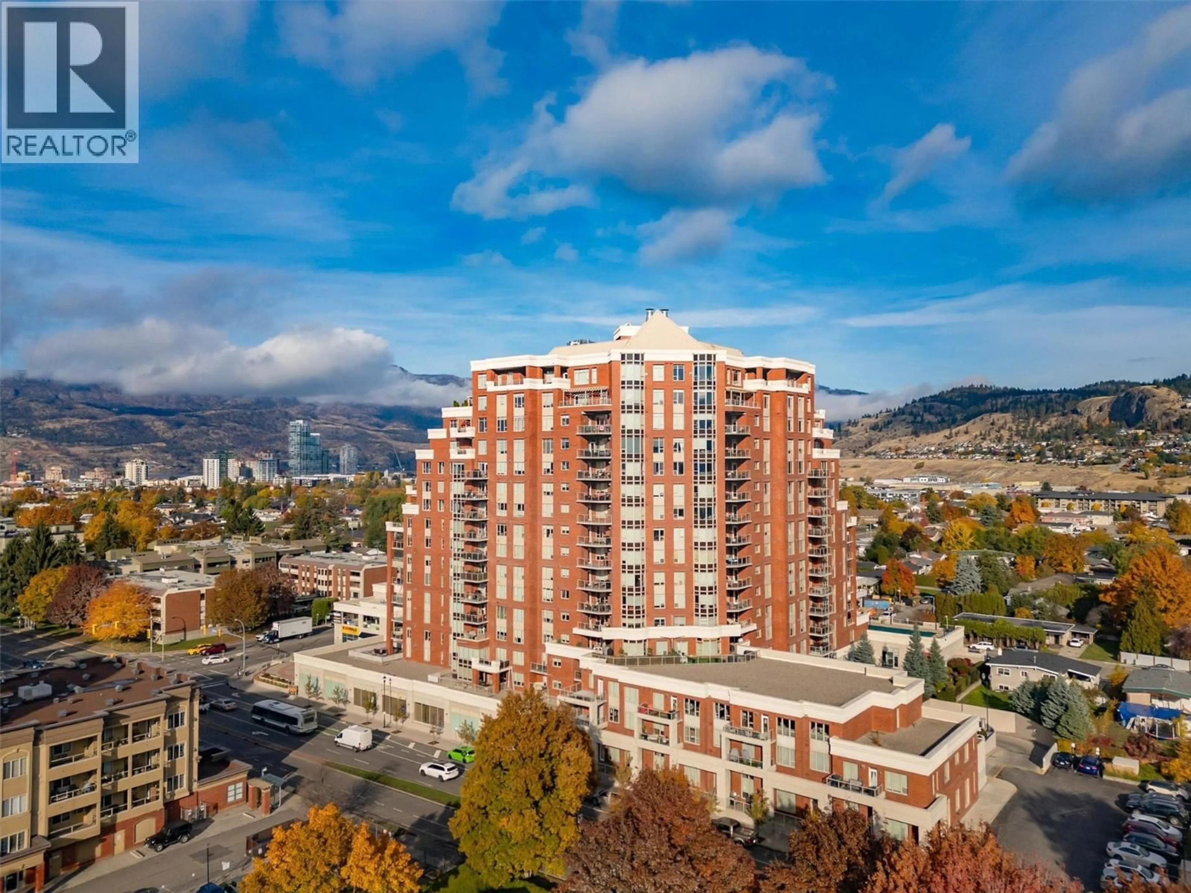 A pic from outside/outdoor area/front of a property/back of a property/a pic from drone, unknown for 1209 - 1160 BERNARD AVENUE, Kelowna British Columbia V1Y6R2