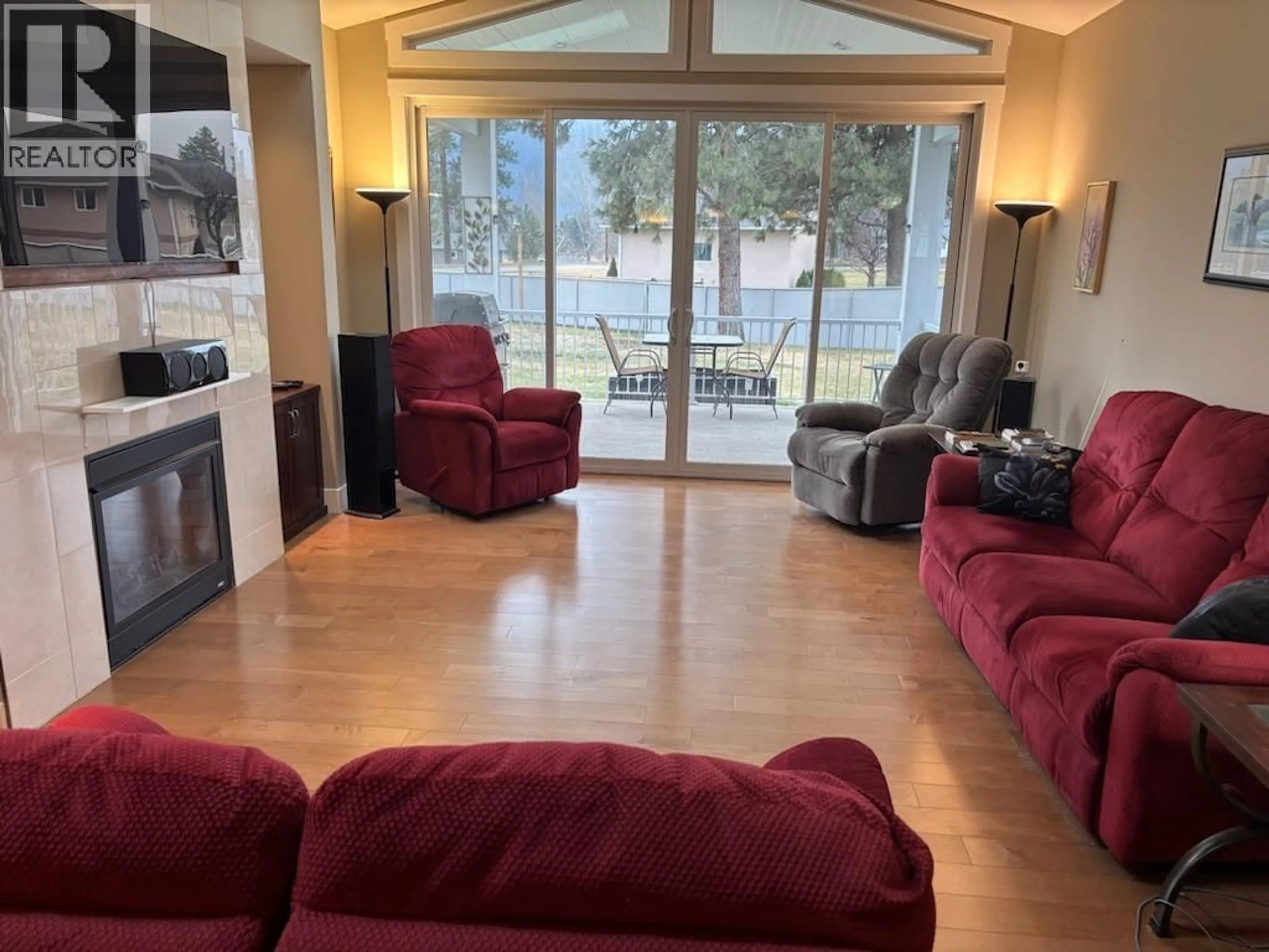 Living room with furniture, unknown for 2265 SELKIRK PLACE, Grand Forks British Columbia V0H1H0