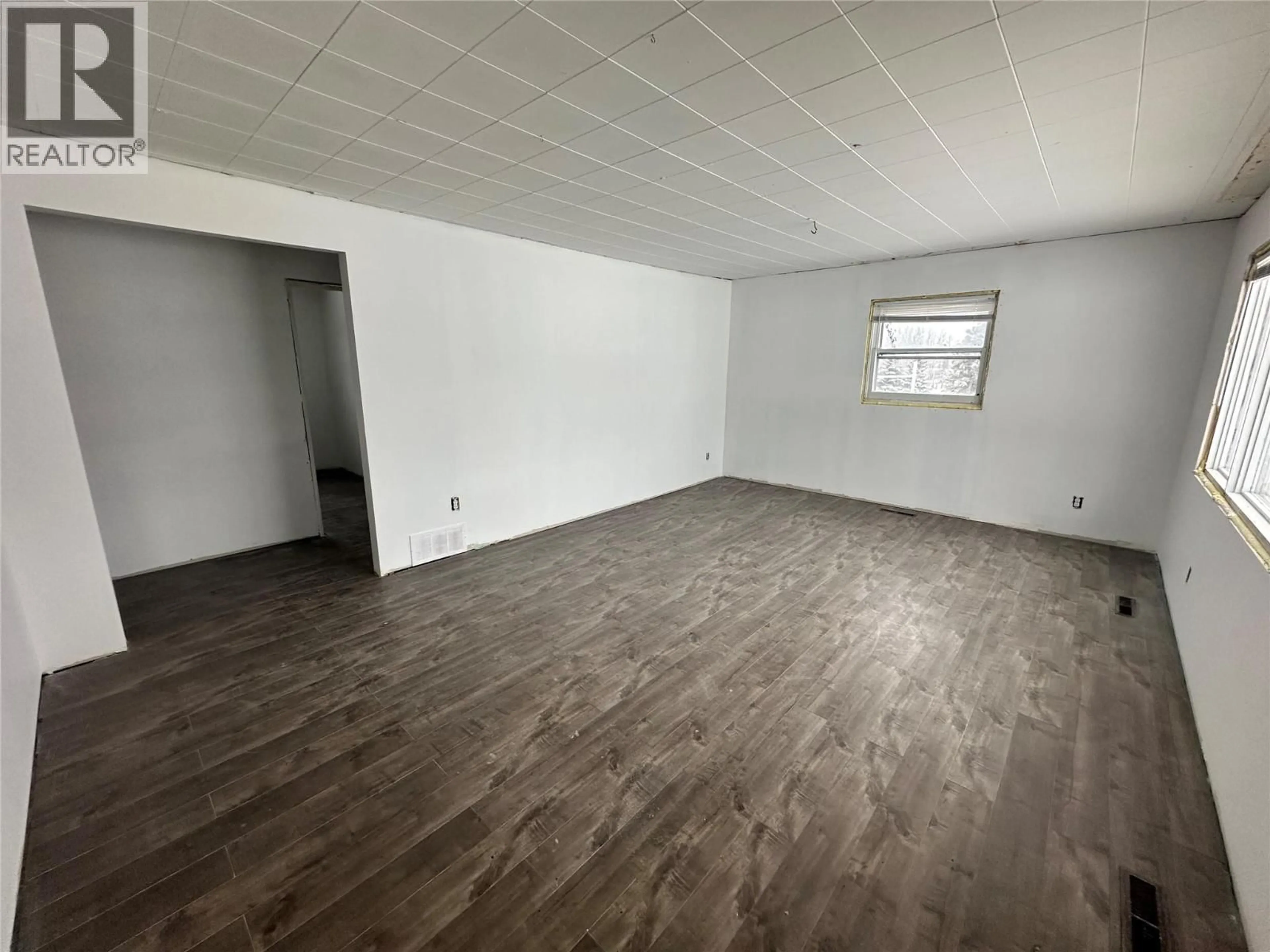 A pic of a room for 8019 217 ROAD, Dawson Creek British Columbia V1G4E8