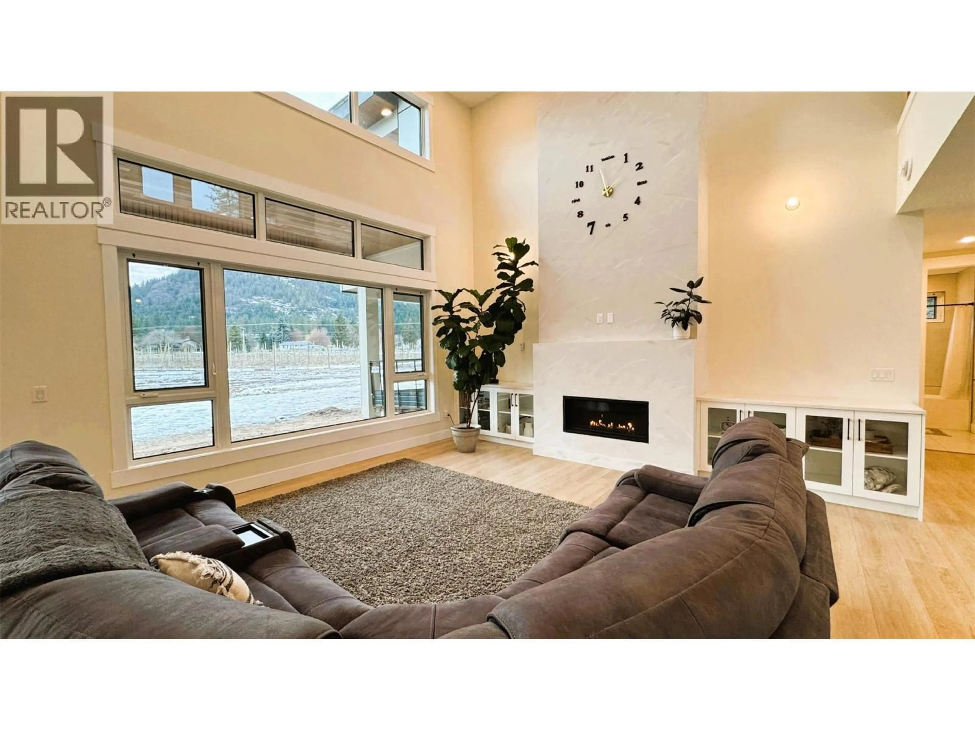 Living room with furniture, unknown for 8077 DONALDSON DRIVE, Grand Forks British Columbia V0H1H0