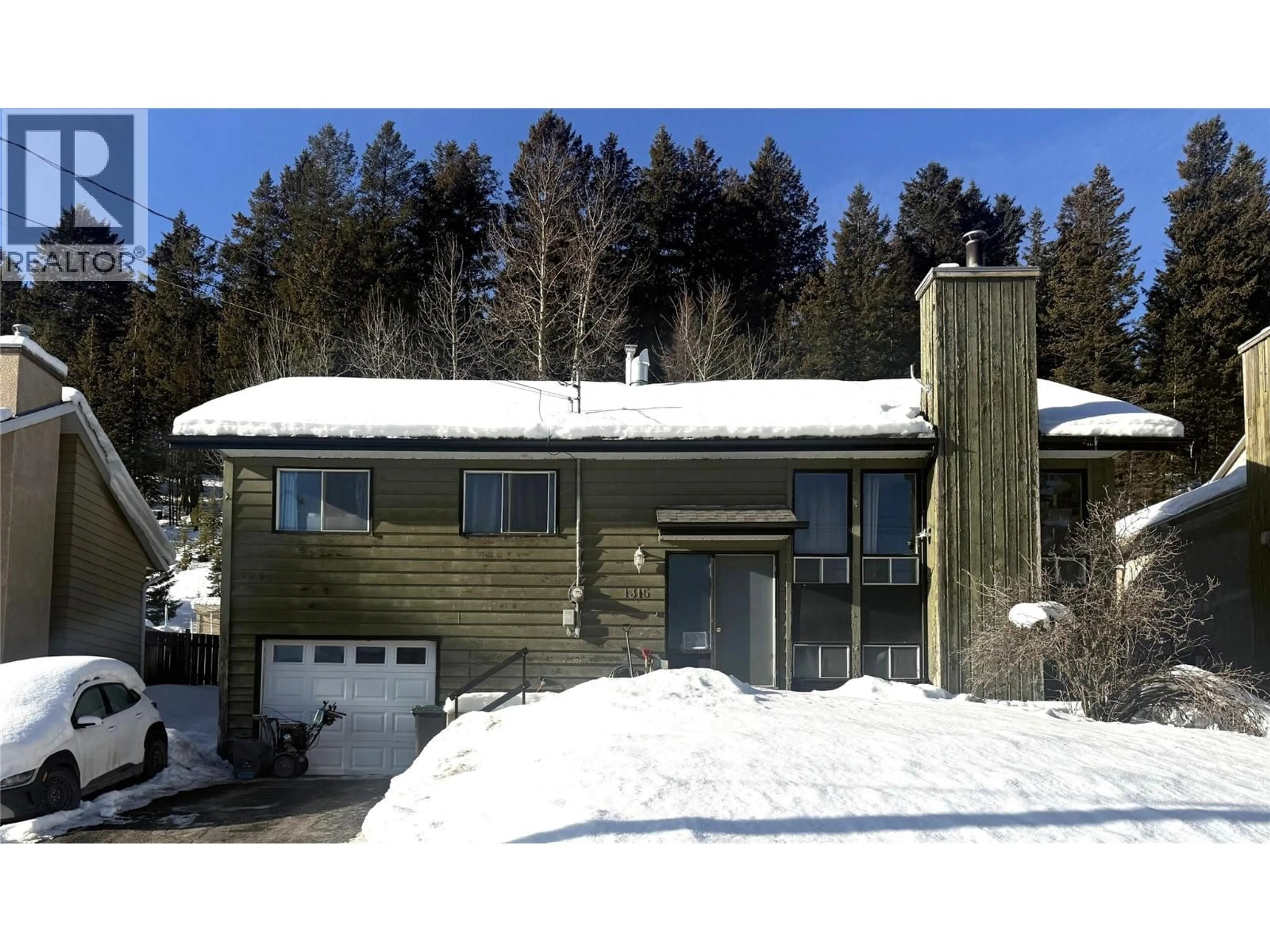 Home with vinyl exterior material, unknown for 1315 ALPINE DRIVE, Elkford British Columbia V0B1H0