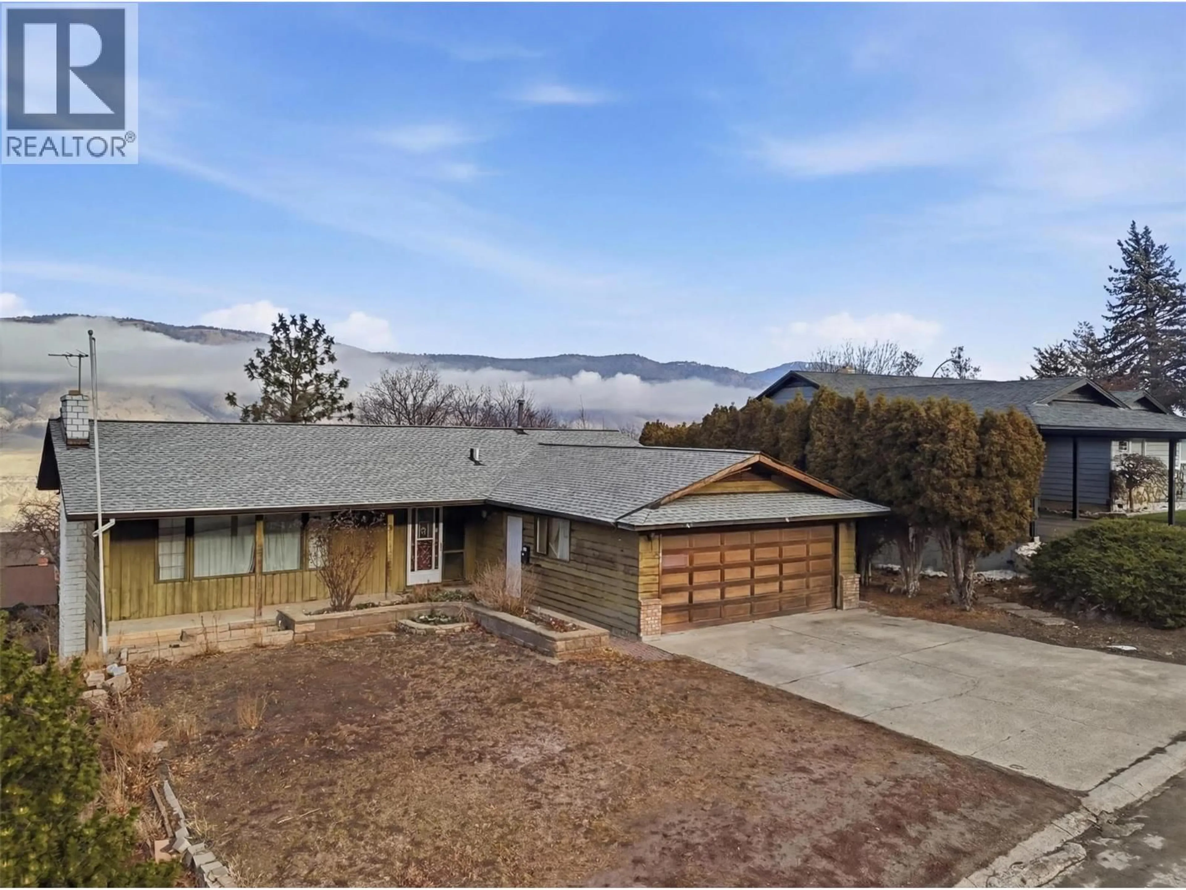 A pic from outside/outdoor area/front of a property/back of a property/a pic from drone, water/lake/river/ocean view for 2434 QU'APPELLE BOULEVARD, Kamloops British Columbia V2E1T4