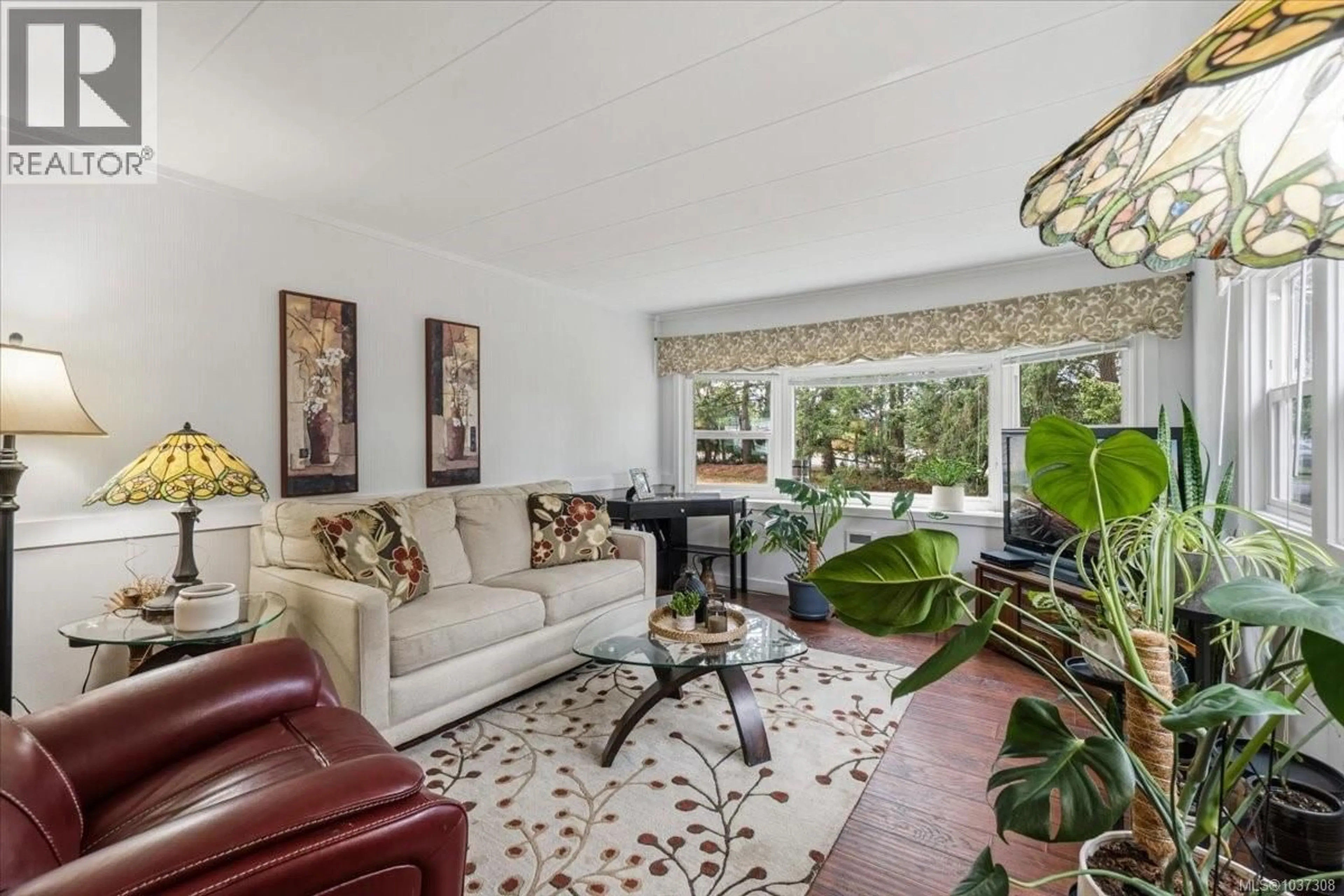 Living room with furniture, unknown for 53 - 1247 ARBUTUS ROAD, Parksville British Columbia V9P1R3