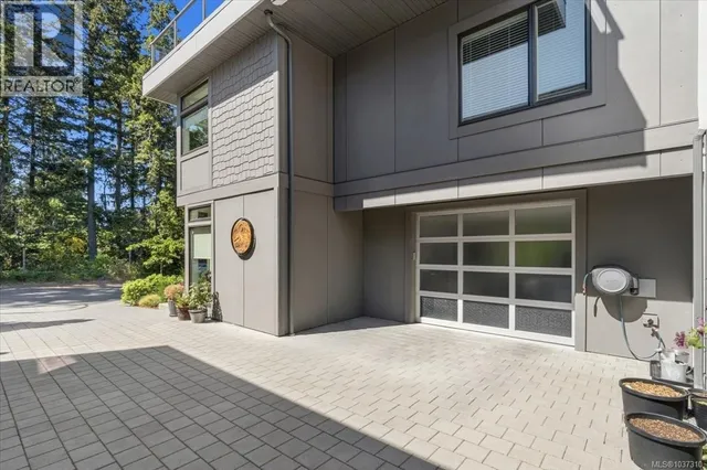 3096 107TH STREET, Nanaimo 5