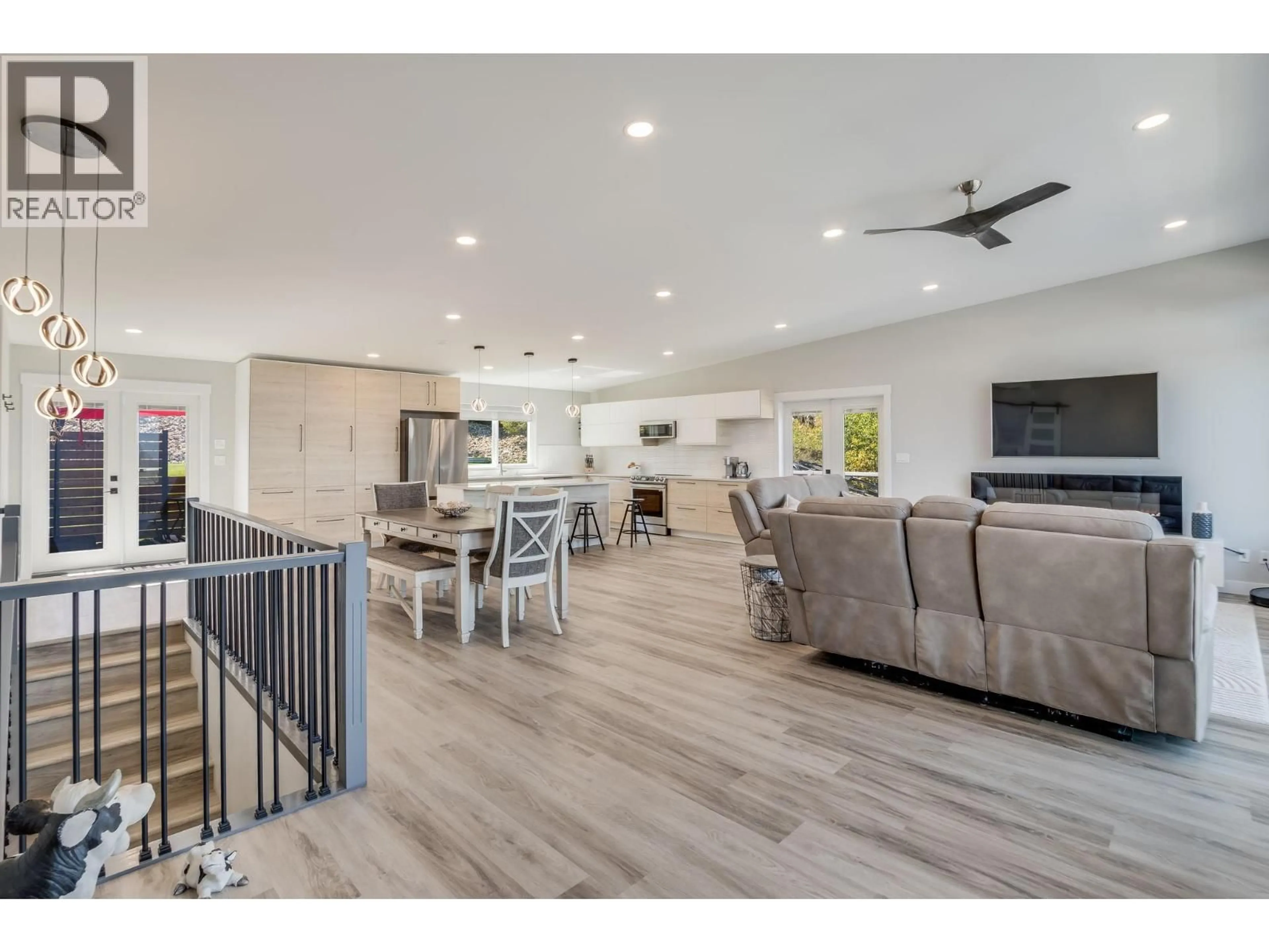 Open concept kitchen, unknown for 2607 ST ANDREWS STREET, Blind Bay British Columbia V0E1H2