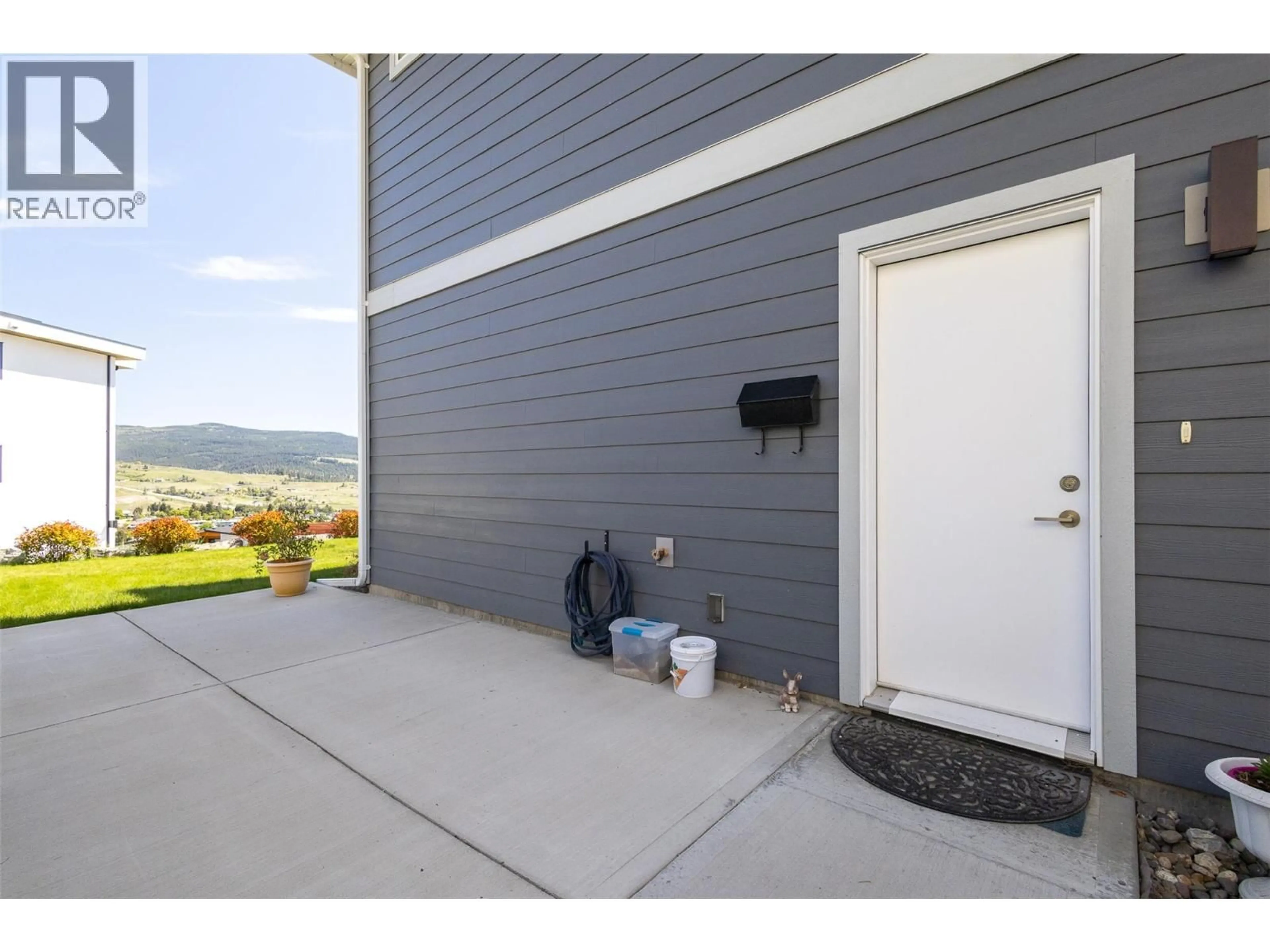 Unknown for 1077 LOSETH DRIVE, Kelowna British Columbia V1P0A1