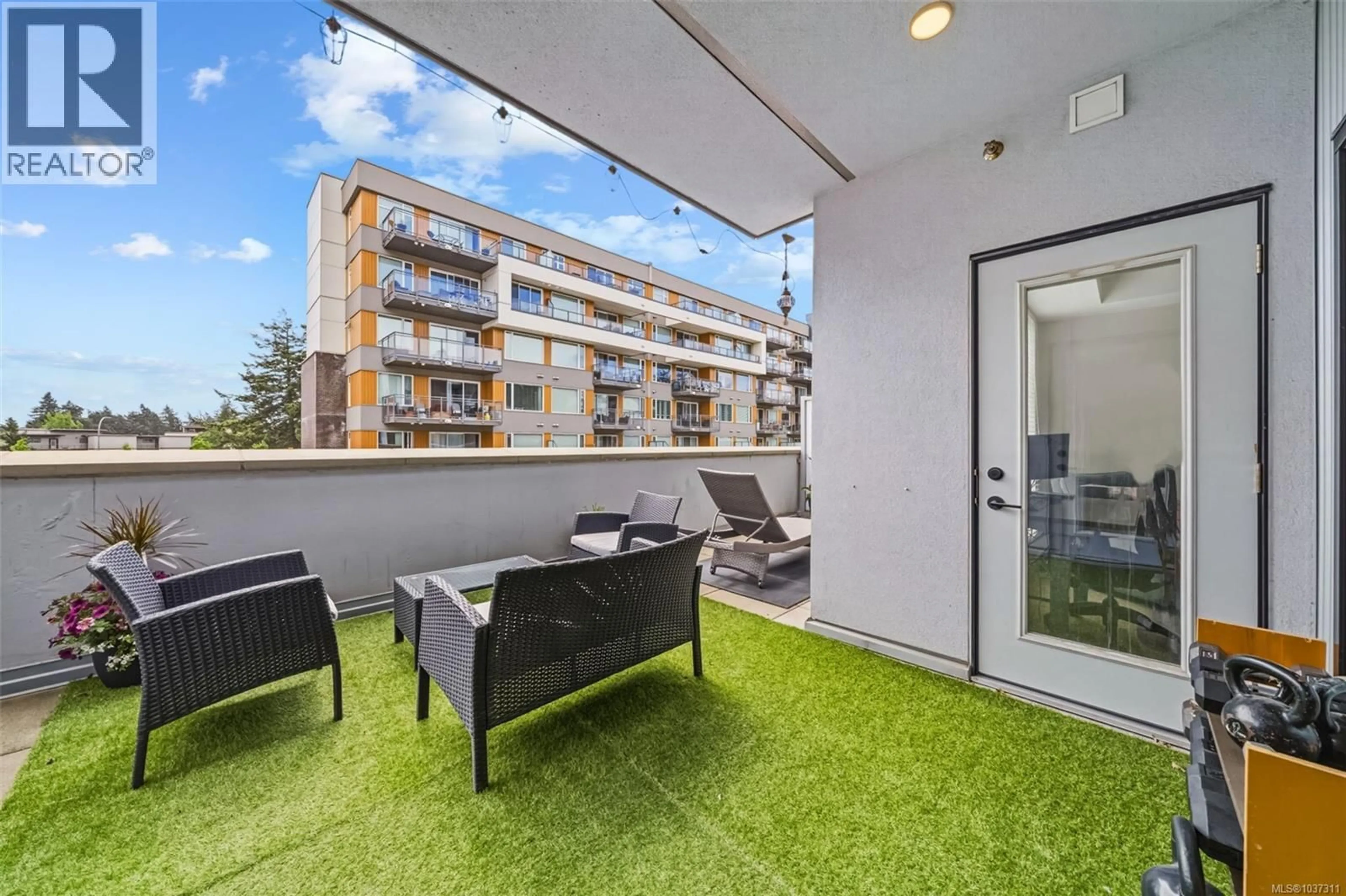 Balcony in the apartment, street for 206 - 950 WHIRLAWAY CRESCENT, Langford British Columbia V9B6W6