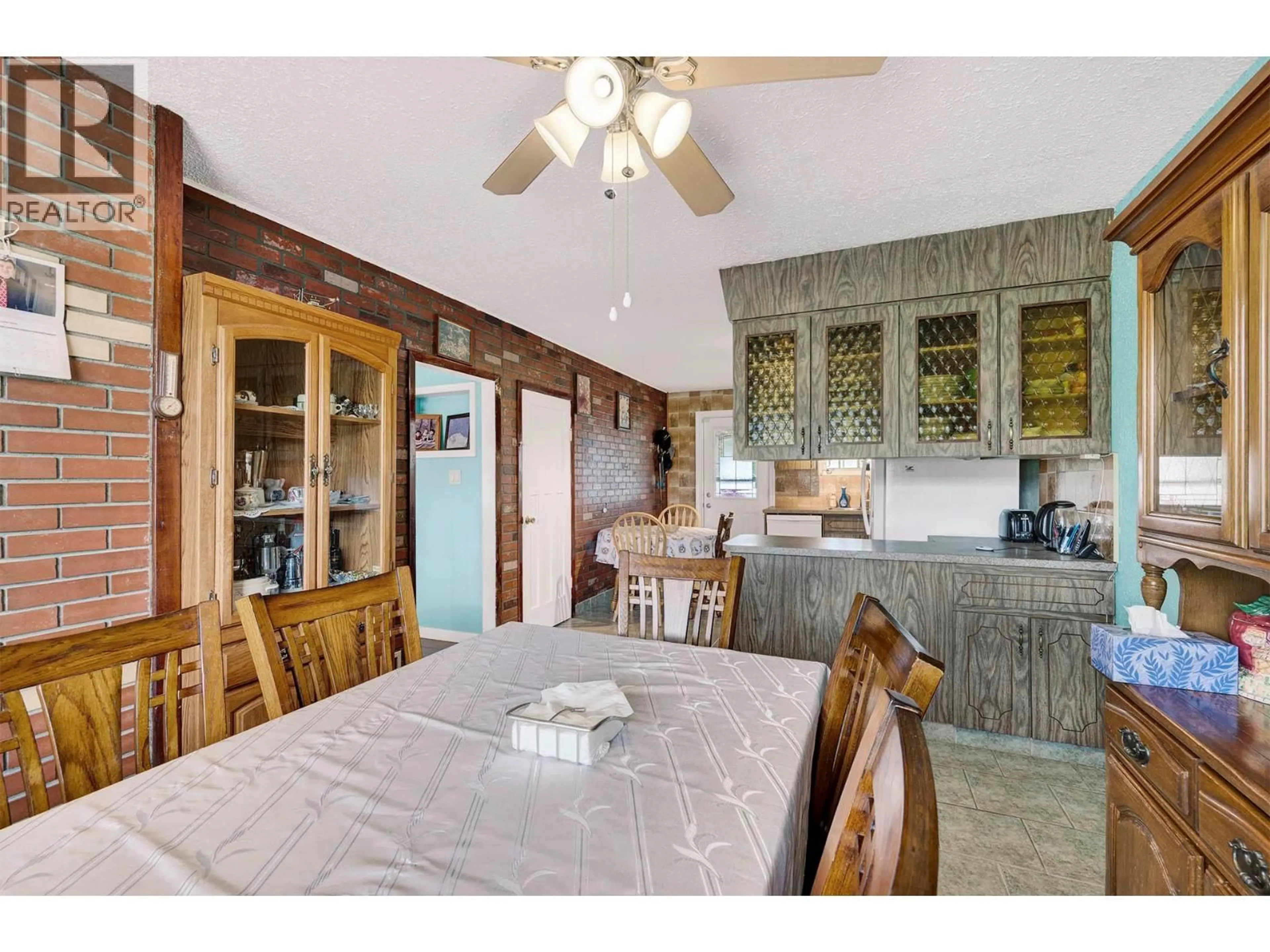 Unknown for 307 HOLLY AVENUE, Kamloops British Columbia V2B1M2