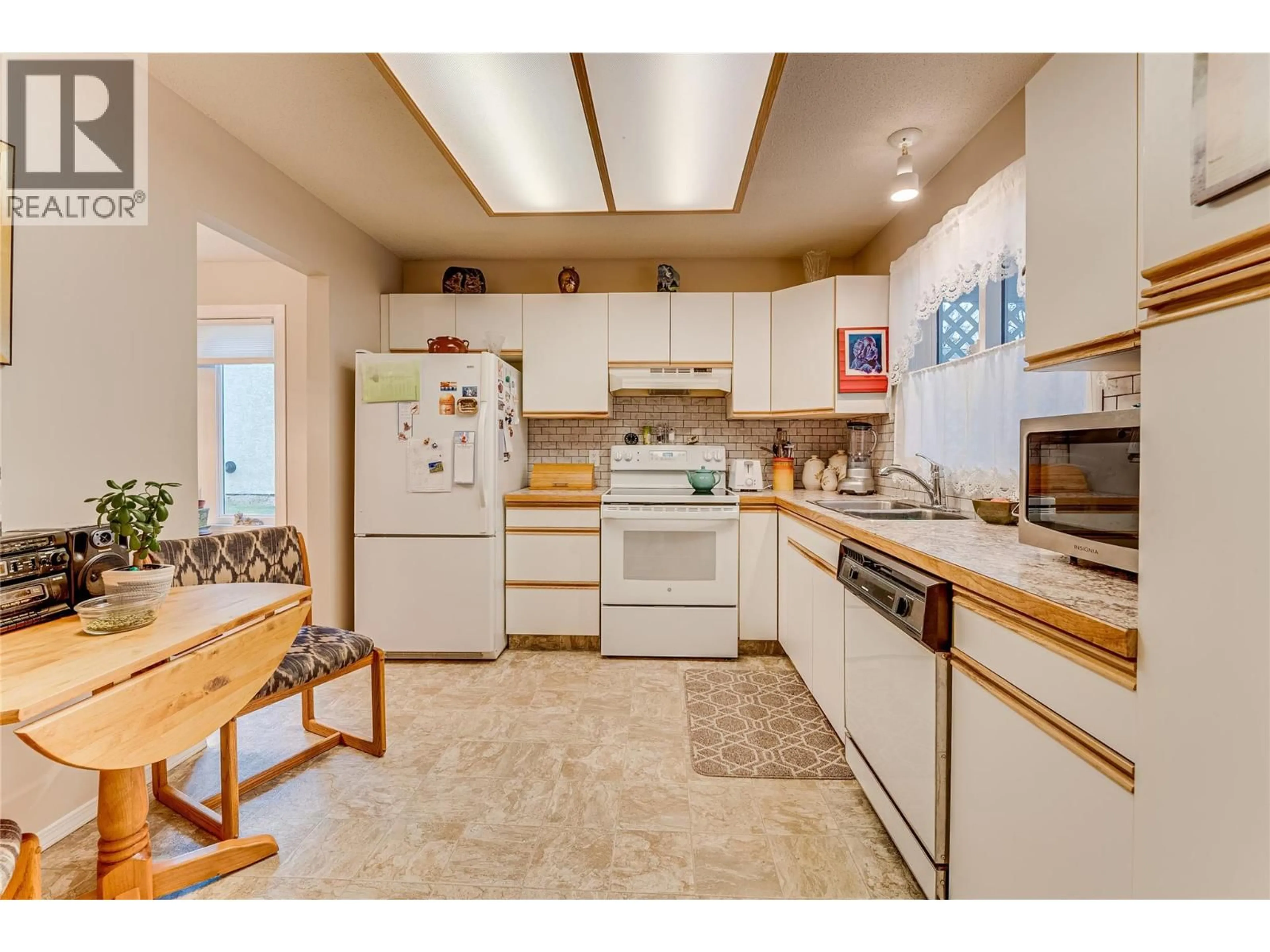 Standard kitchen, ceramic/tile floor for 28 - 2180 FLETCHER AVENUE, Armstrong British Columbia V4Y2A1