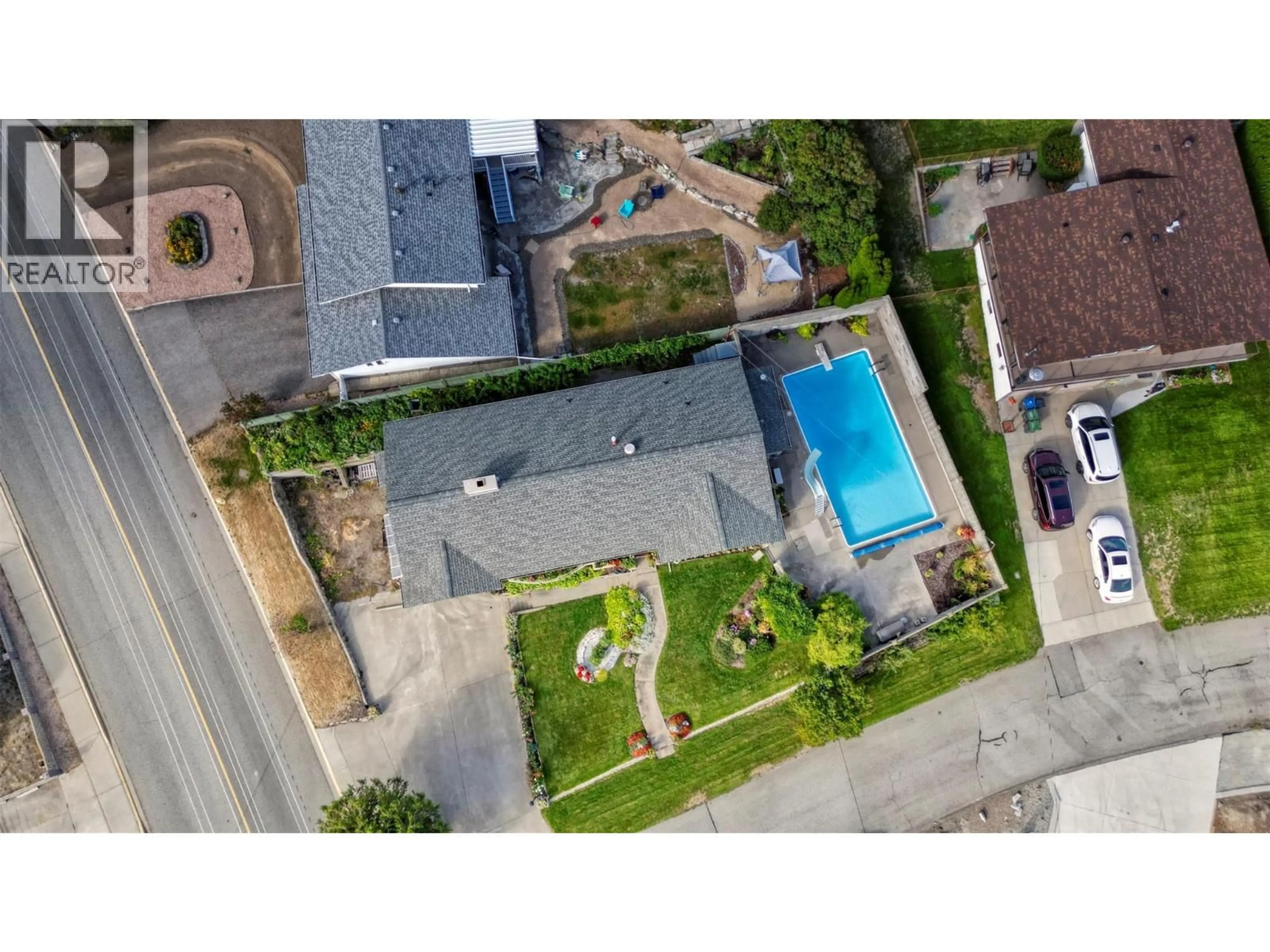 A pic from outside/outdoor area/front of a property/back of a property/a pic from drone, street for 2 QUAIL PLACE, Osoyoos British Columbia V0H1V1