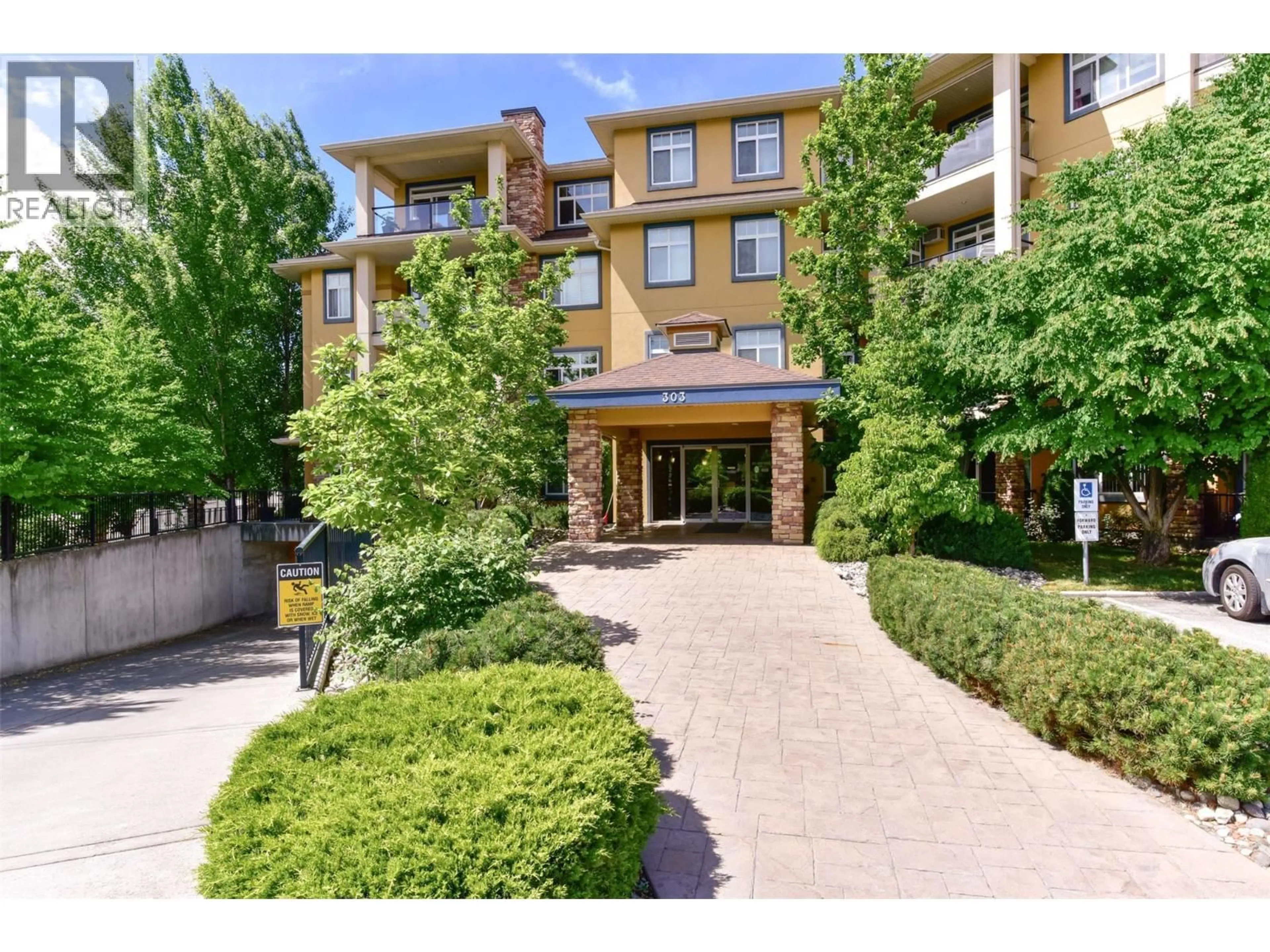 Unknown for 205 - 303 WHITMAN ROAD, Kelowna British Columbia V1V2P3