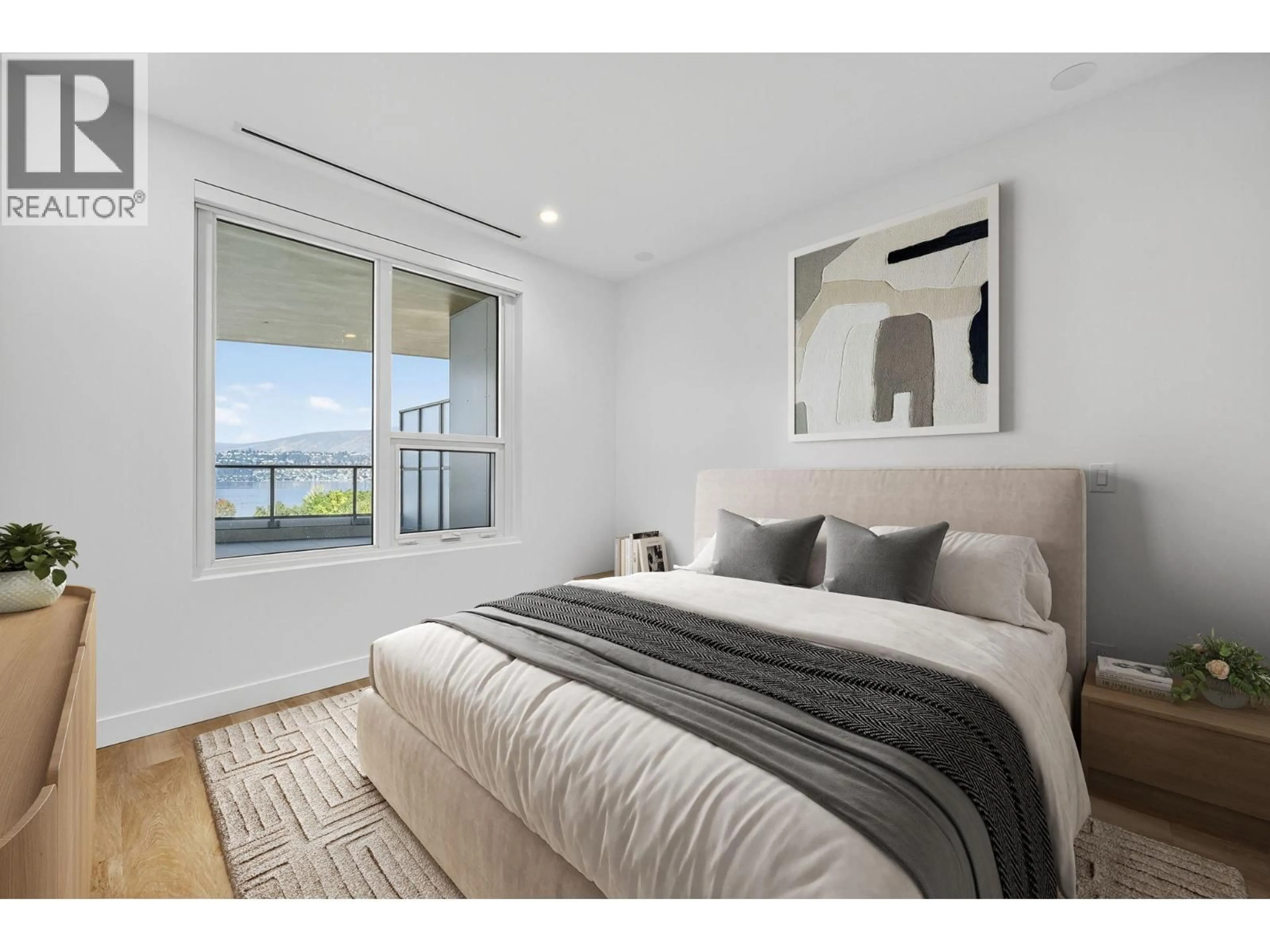 Bedroom with bed, unknown for 1006 - 3340 LAKESHORE ROAD, Kelowna British Columbia V1W3S9