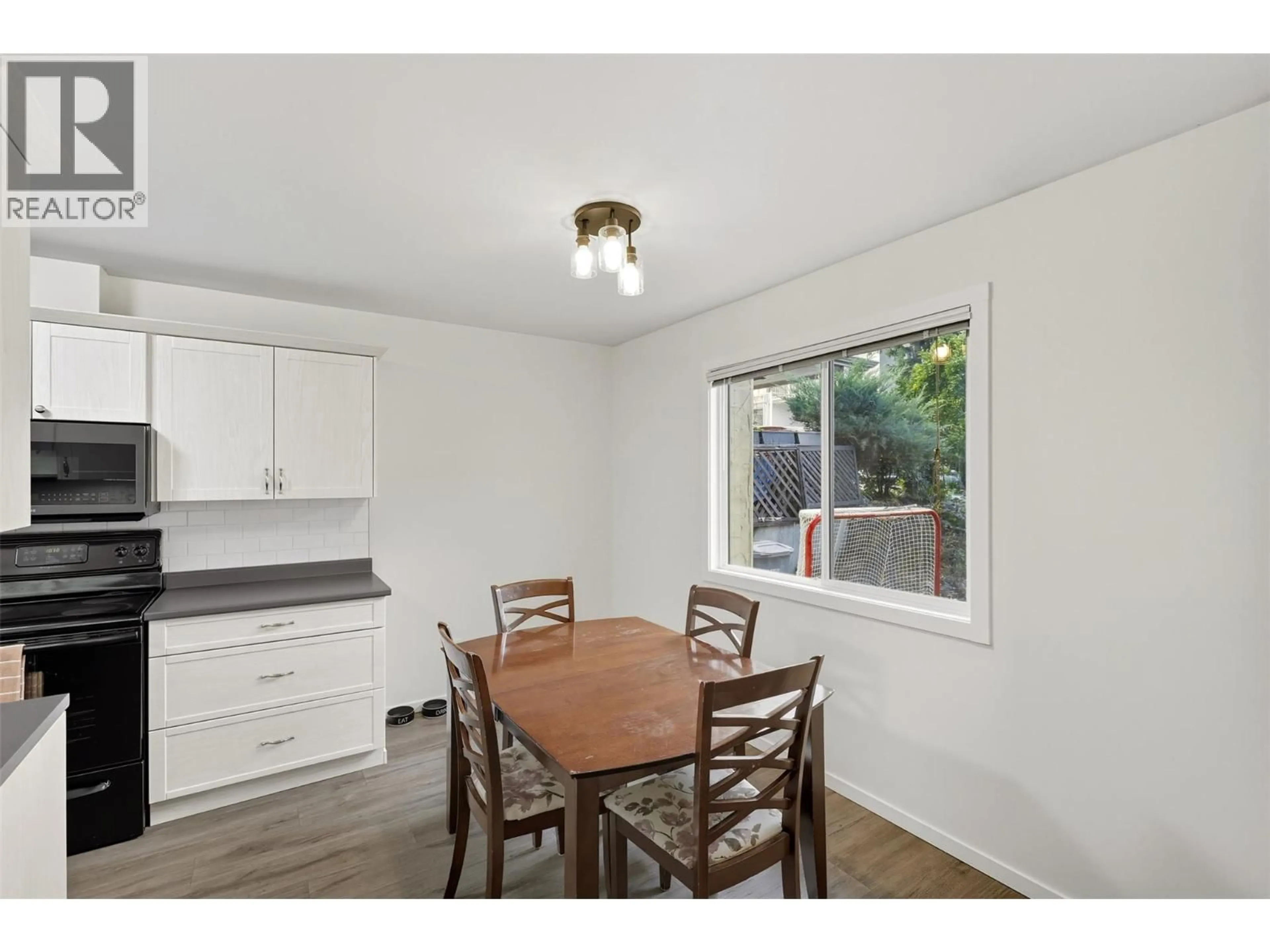 Unknown for 24 - 1469 SPRINGHILL DRIVE, Kamloops British Columbia V2E1H5