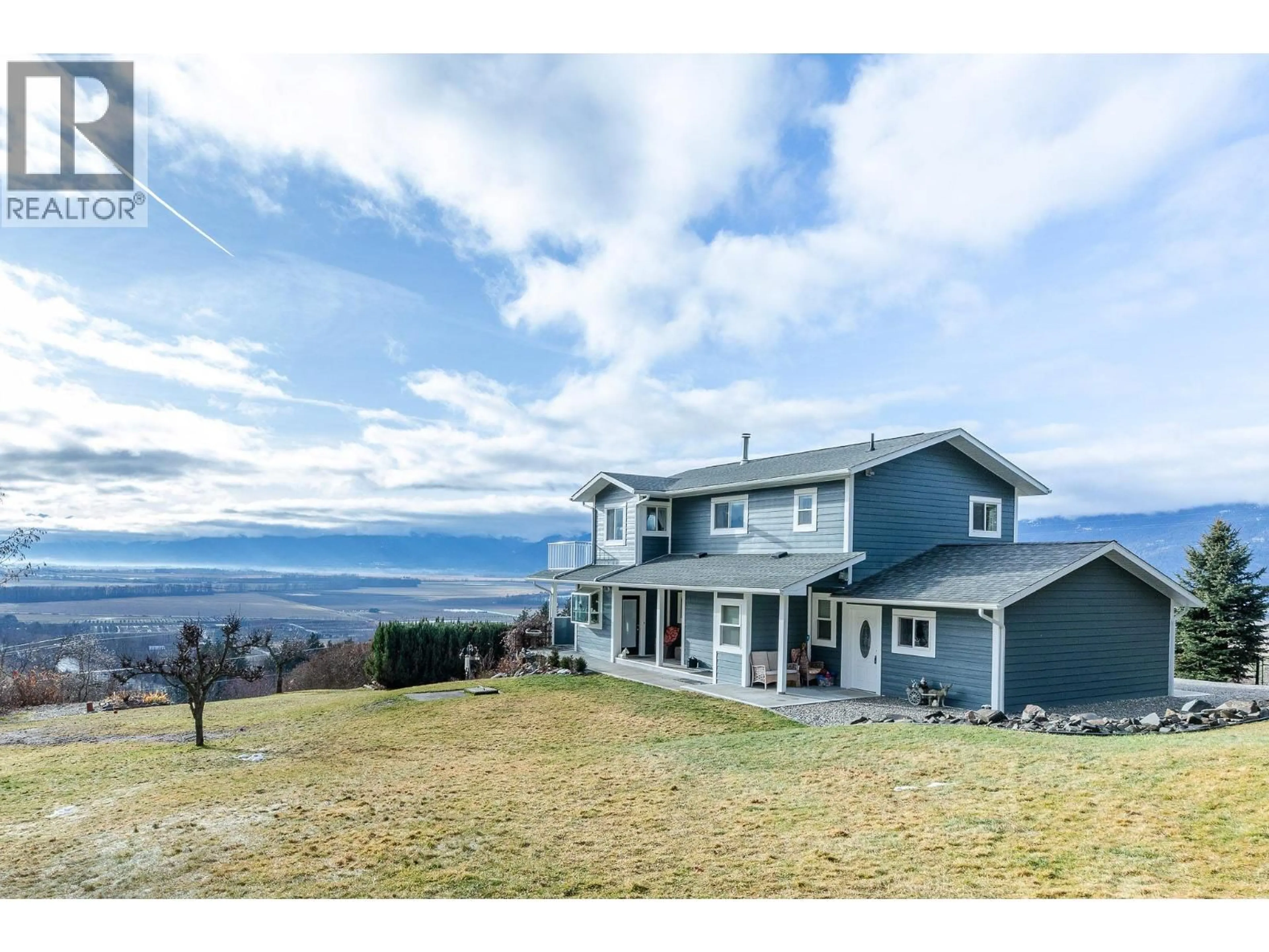 A pic from outside/outdoor area/front of a property/back of a property/a pic from drone, mountain view for 5650 BATHIE ROAD, Wynndel British Columbia V0B2N2