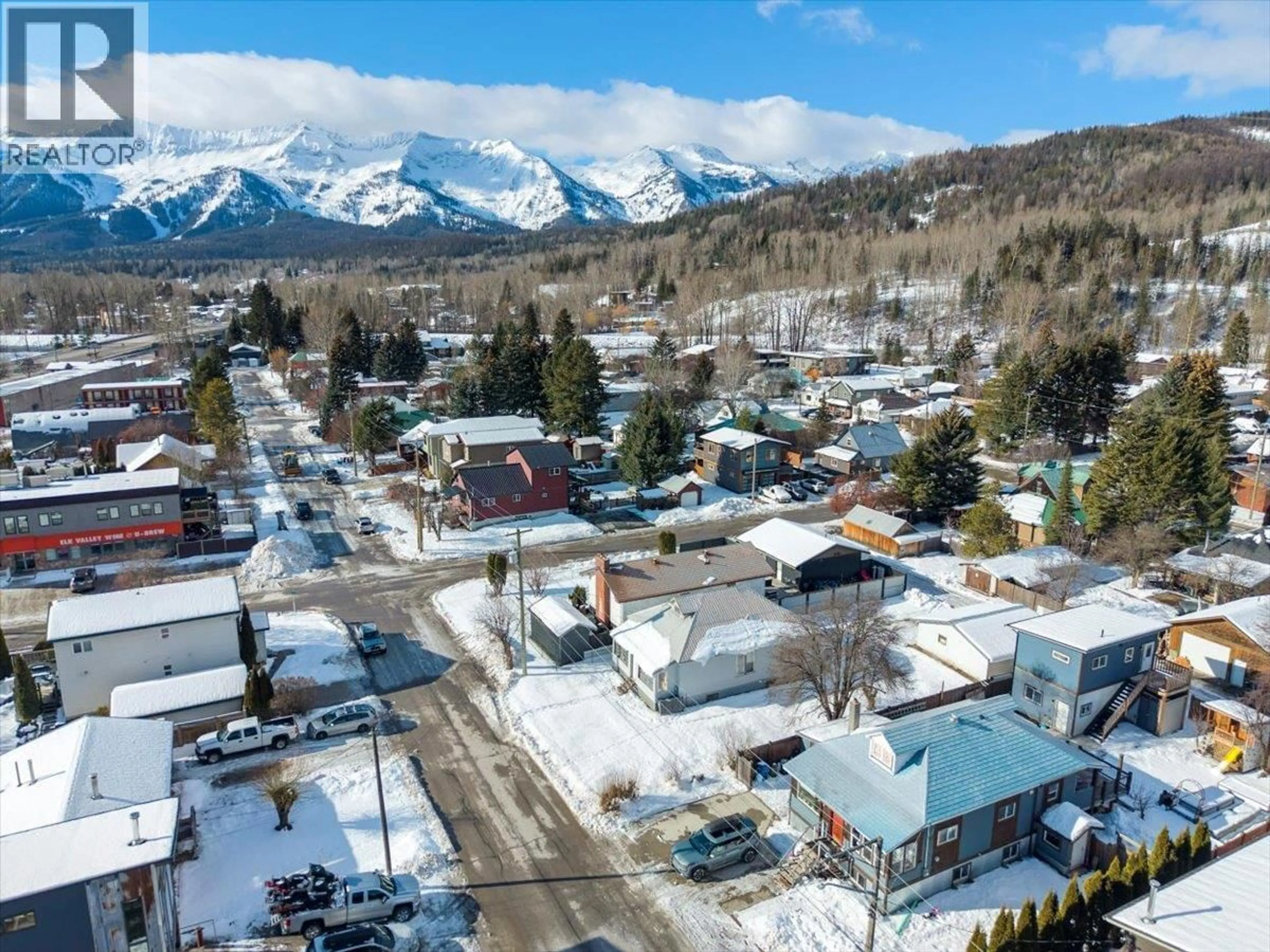 A pic from outside/outdoor area/front of a property/back of a property/a pic from drone, mountain view for 621 8TH AVENUE, Fernie British Columbia V0B1M0