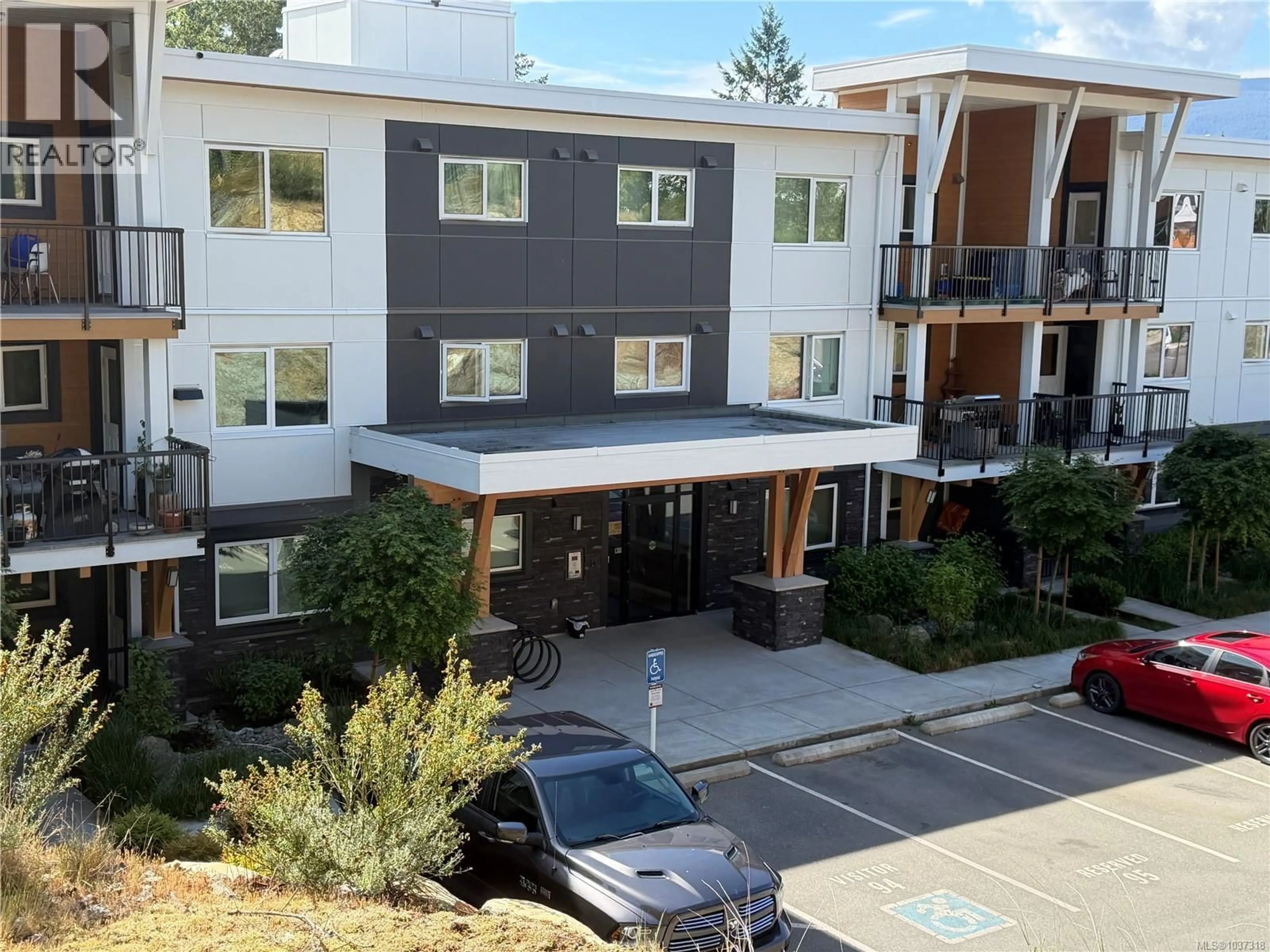 A pic from outside/outdoor area/front of a property/back of a property/a pic from drone, mountain view for 209 - 4820 CEDAR RIDGE PLACE, Nanaimo British Columbia V9T0M7