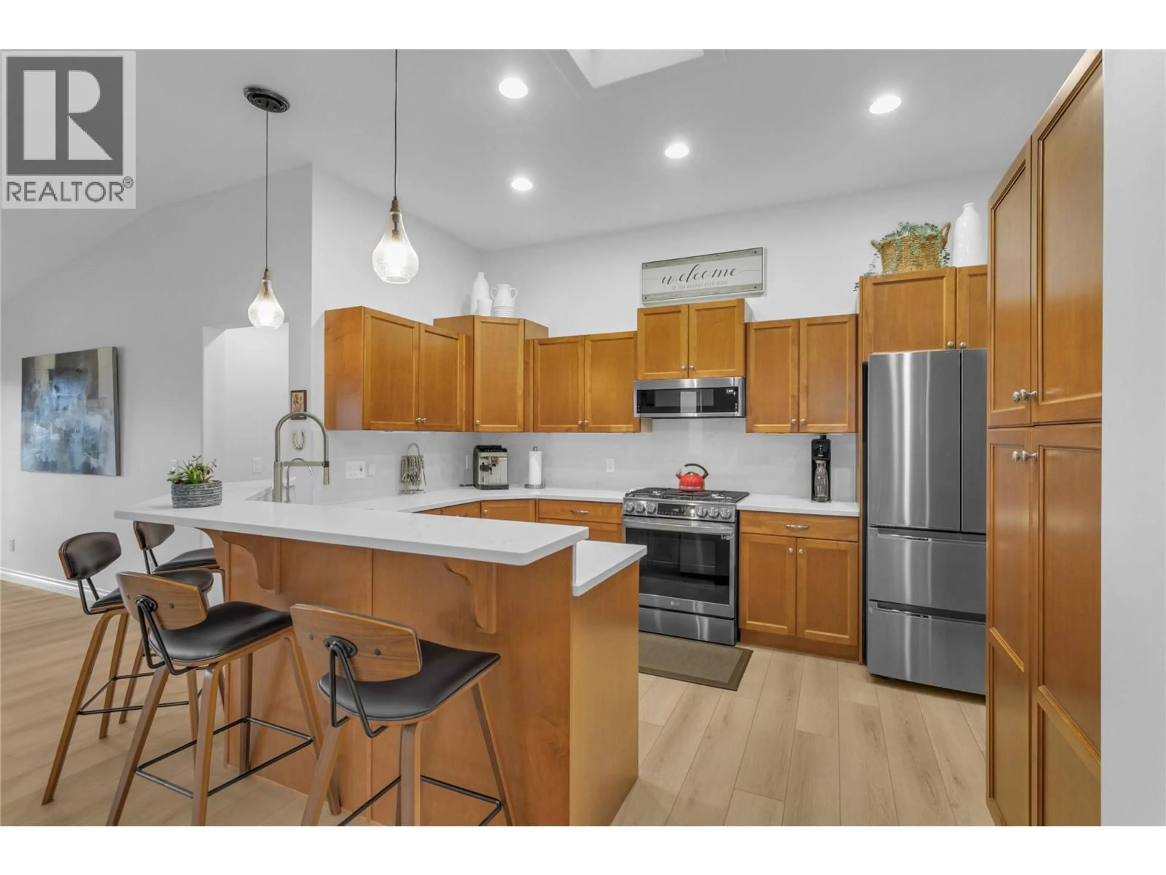 Open concept kitchen, unknown for 213 - 2455 QUAIL RIDGE BOULEVARD, Kelowna British Columbia V1V2S8