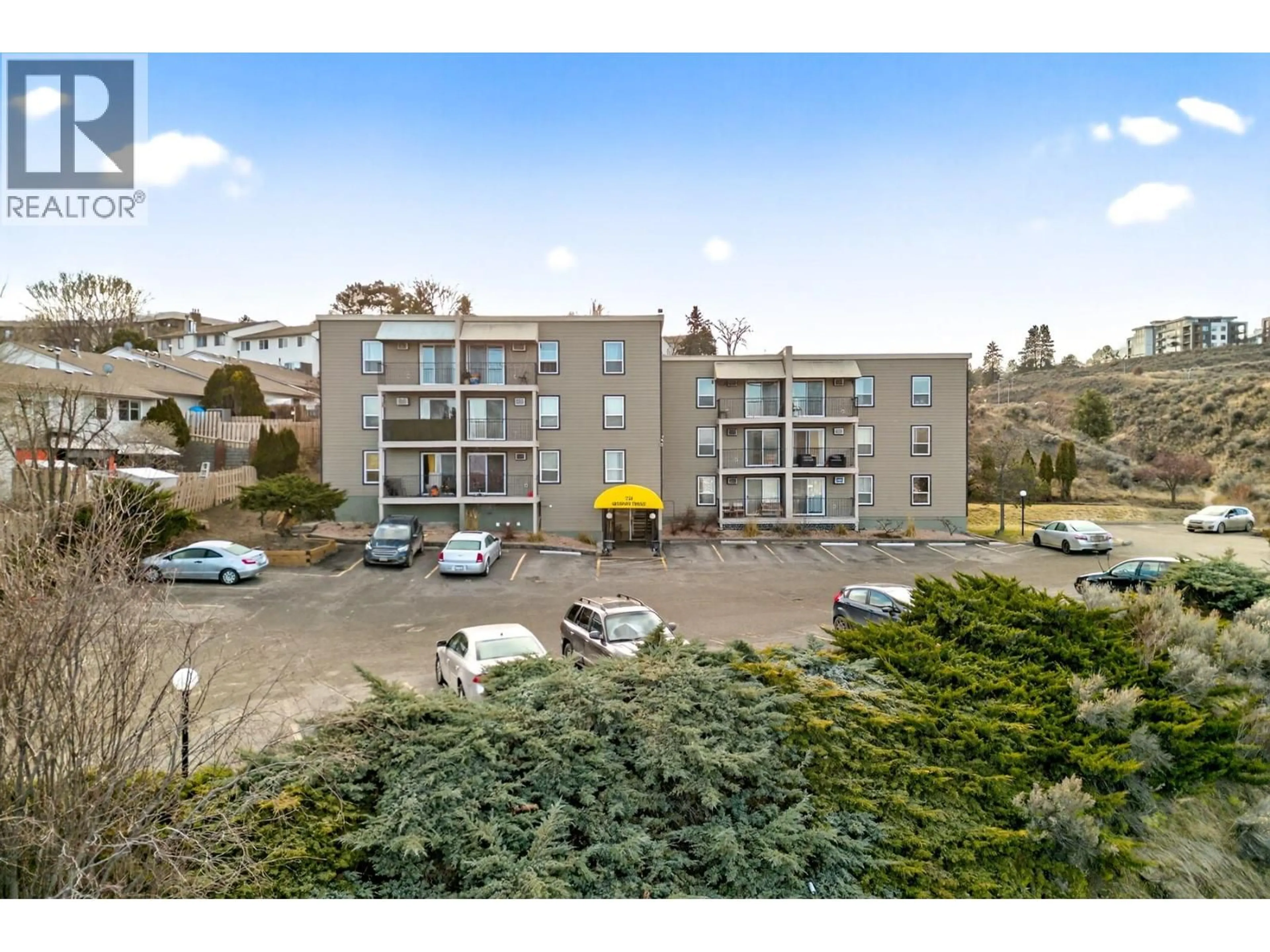 A pic from outside/outdoor area/front of a property/back of a property/a pic from drone, unknown for 308 - 751 GRANDVIEW TERRACE, Kamloops British Columbia V2C6C9